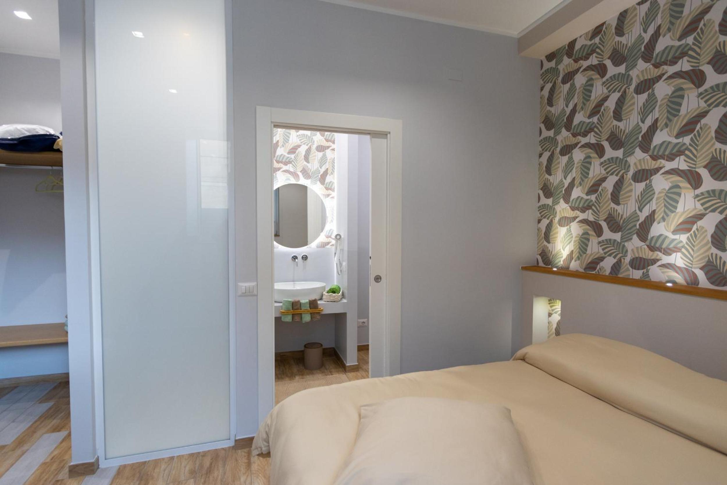 Double Room with Private Bathroom photo 2