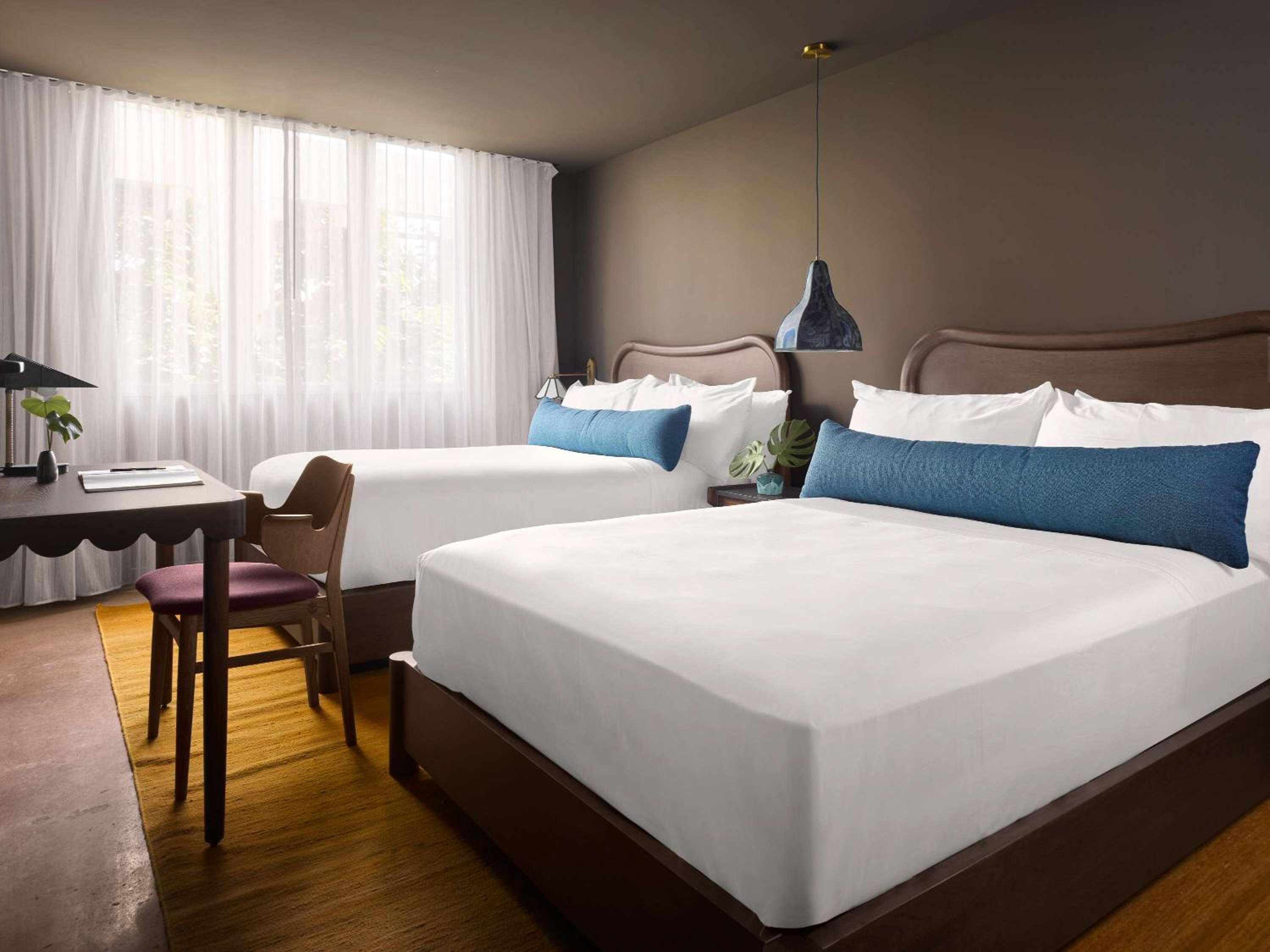 Two-Bedroom Suite thumbnail 5