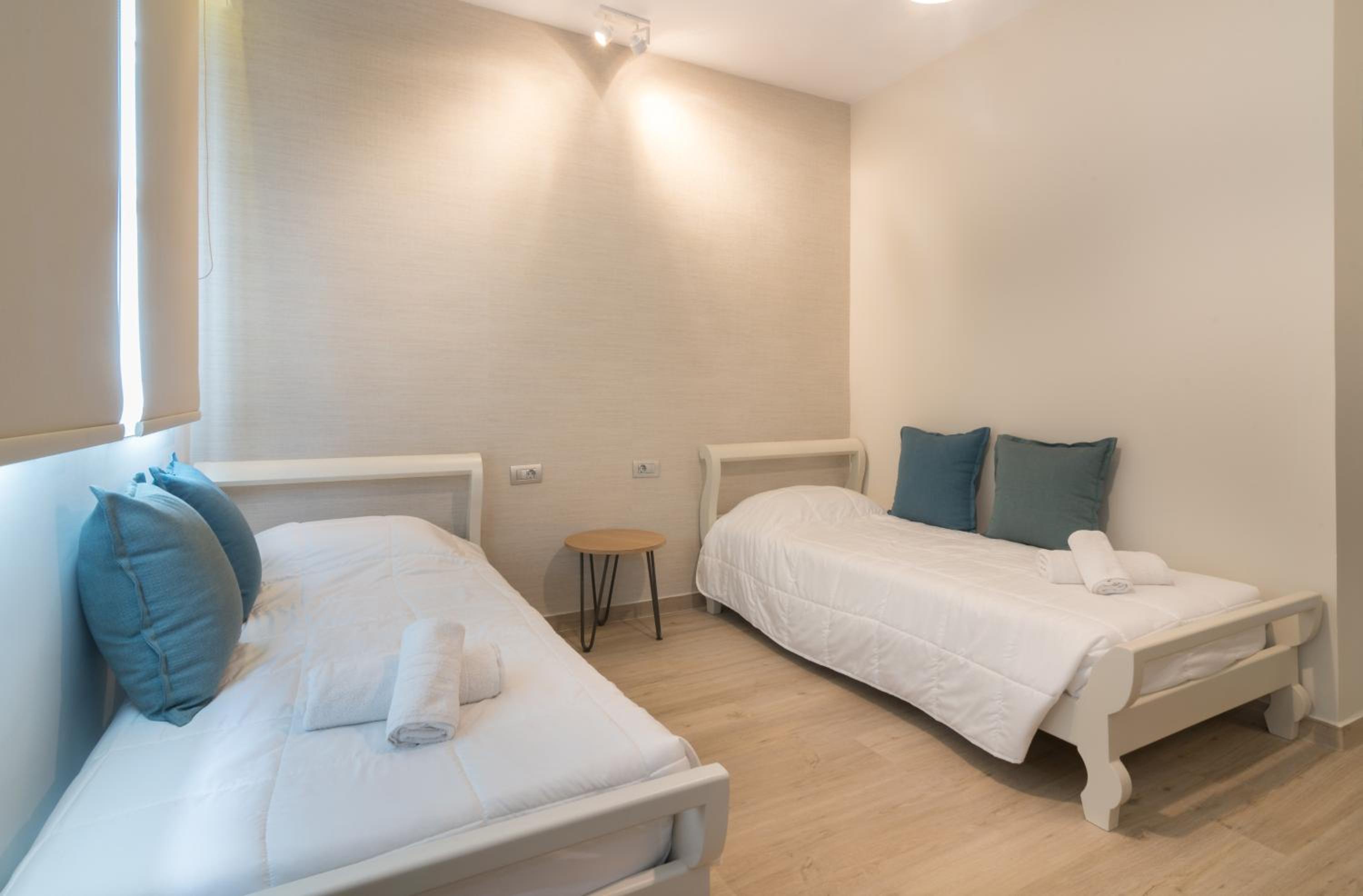Apartment (4 Adults) with Sea View