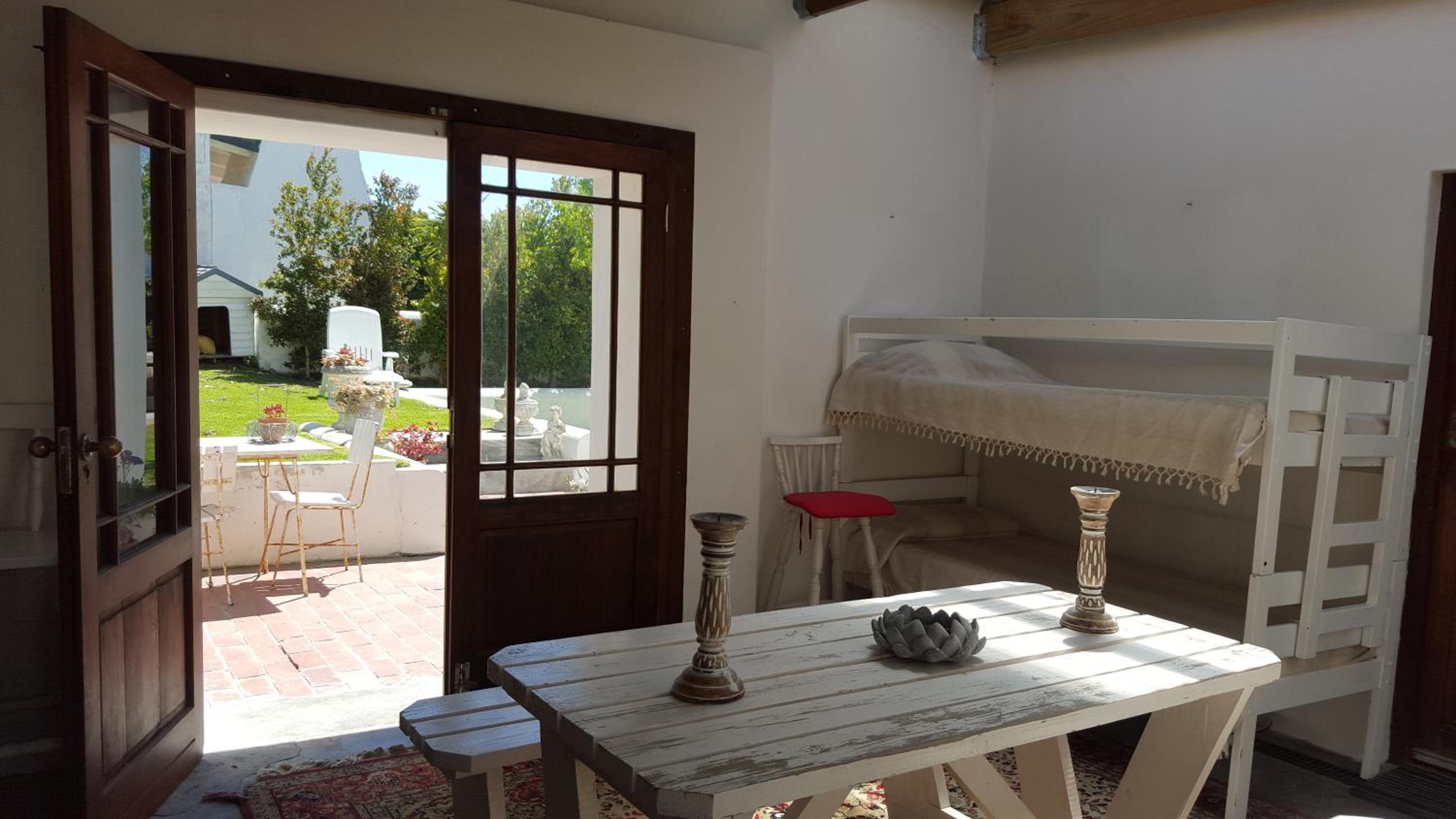 Suite - Photo 3