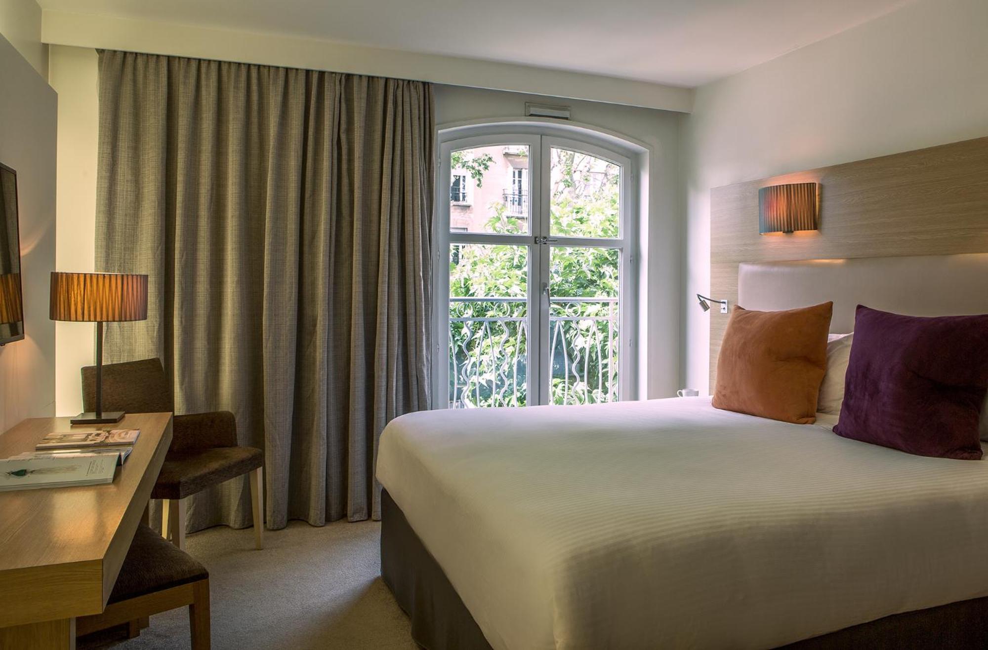 Classic Double Room