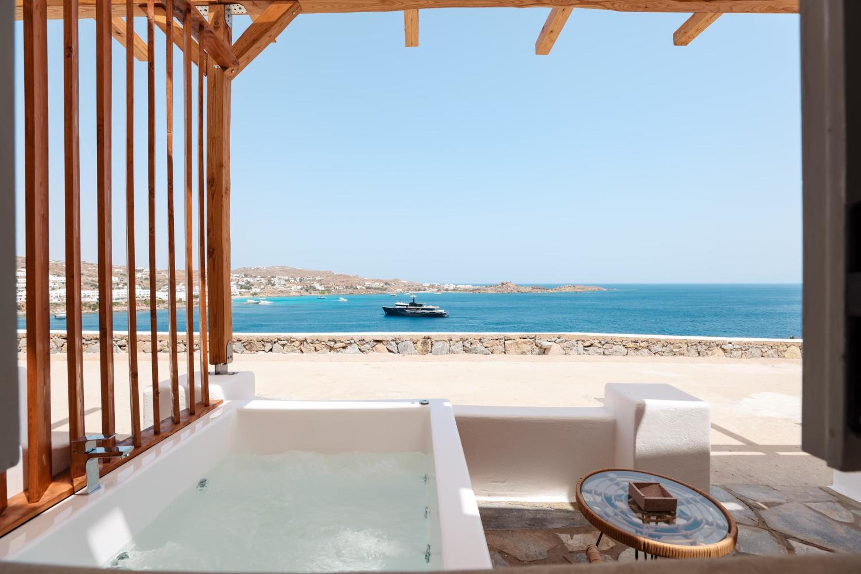 Premium Double room with Outdoor Mini Plunge Pool & Sea view photo 2