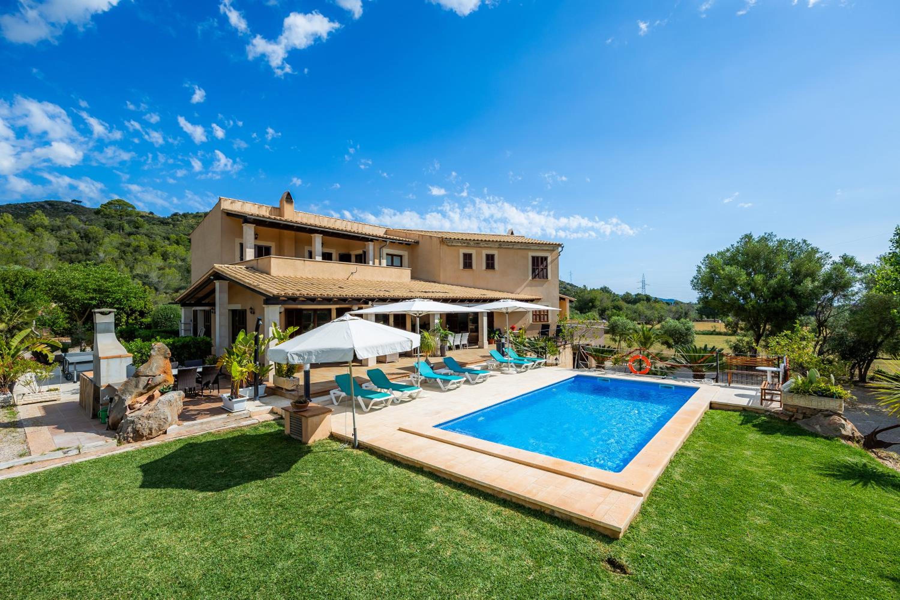 Villa with Garden View photo 2