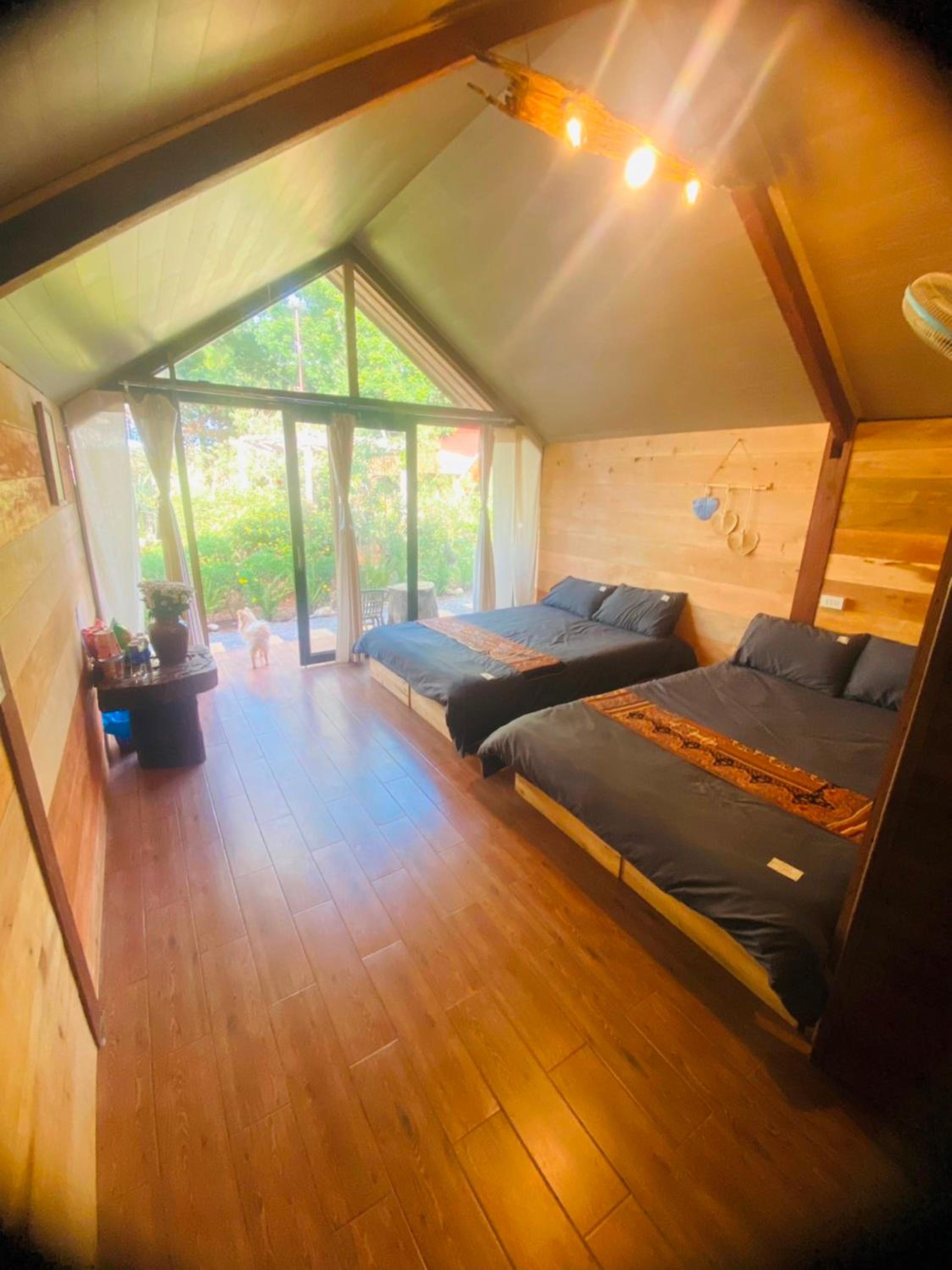 Deluxe Bungalow - Photo 8