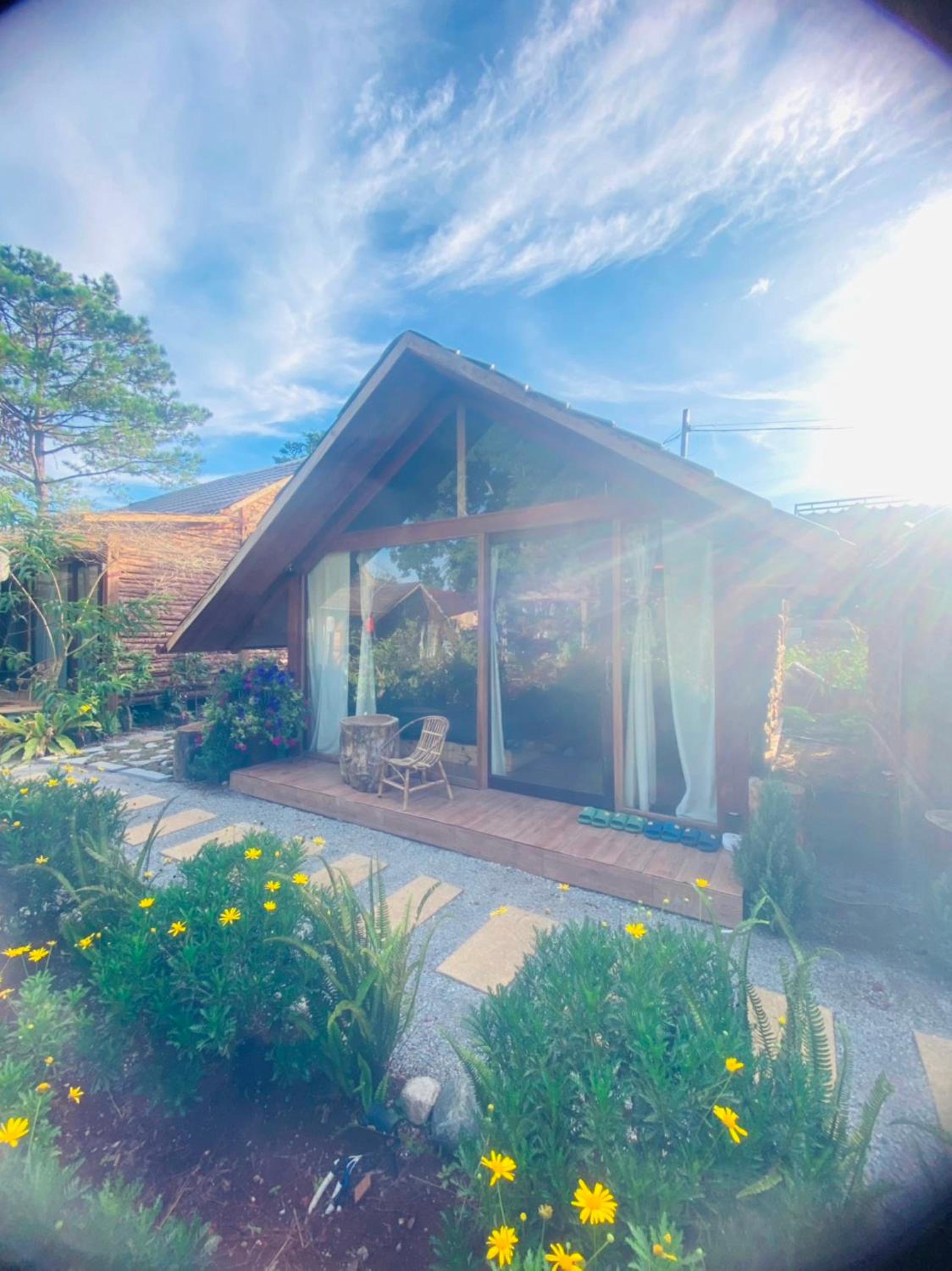 Deluxe Bungalow - Photo 5