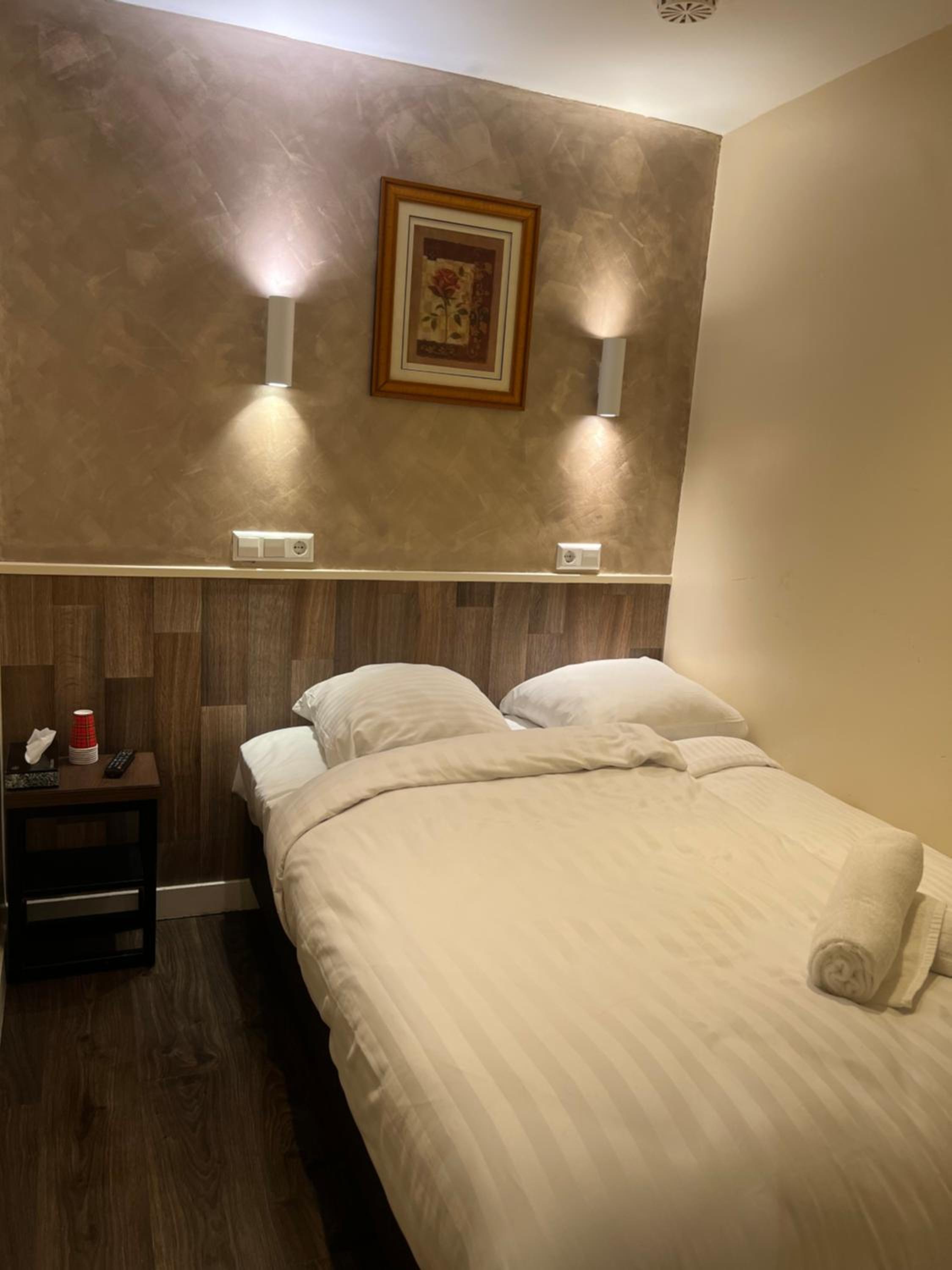 Small Double Room Without window With Private Bathroom