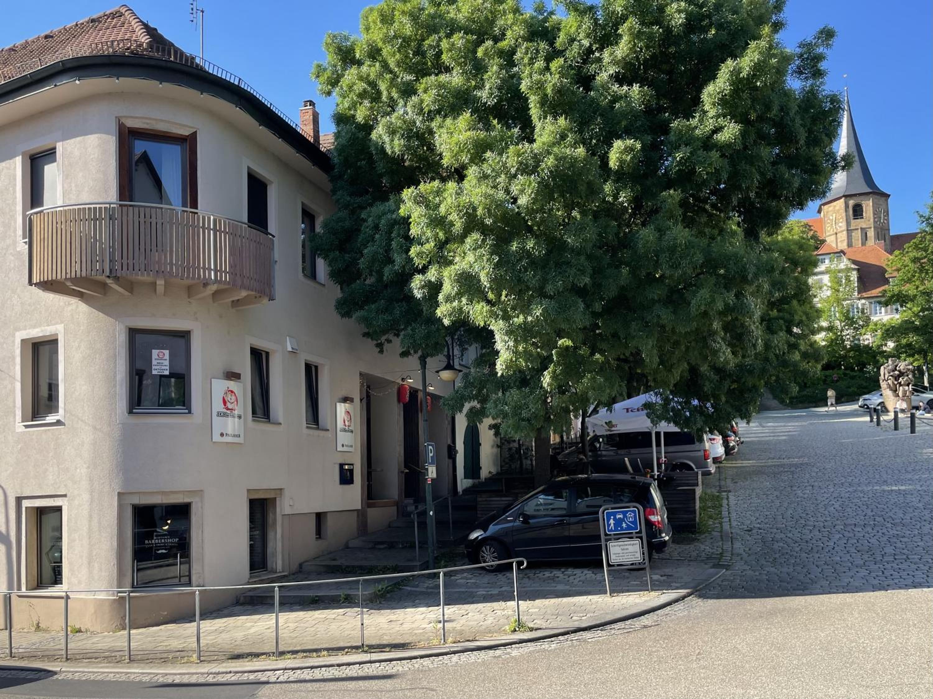 Two-Bedroom Deluxe Apartment with Balcony photo 2