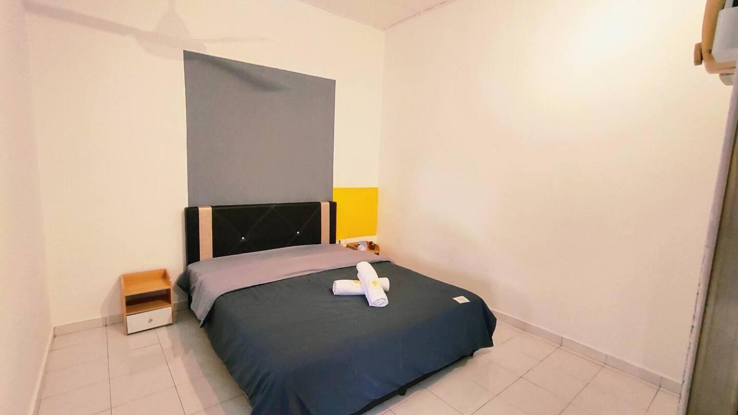 Three-Bedroom Villa photo 3