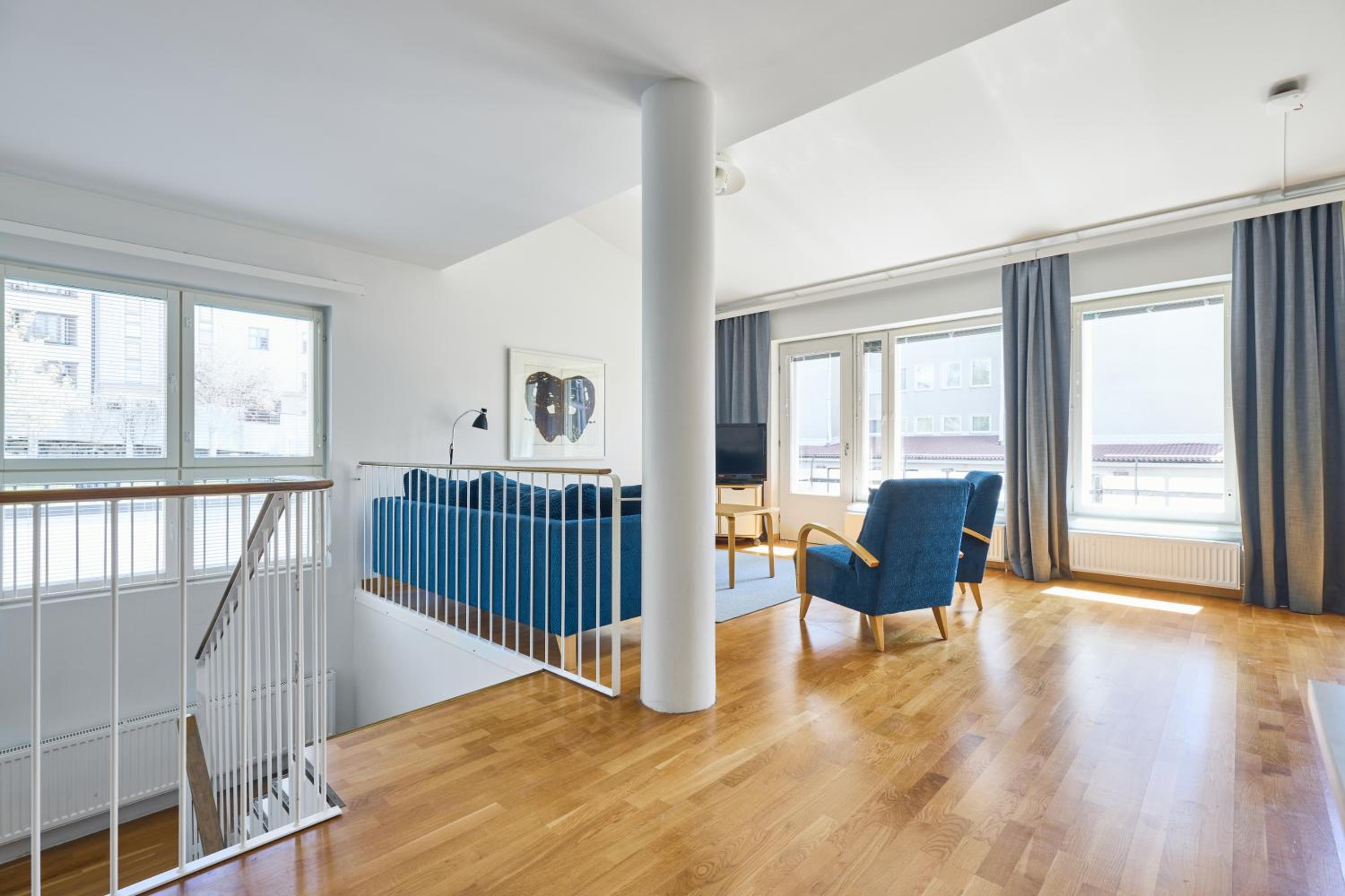 Four-Bedroom Apartment with Sauna