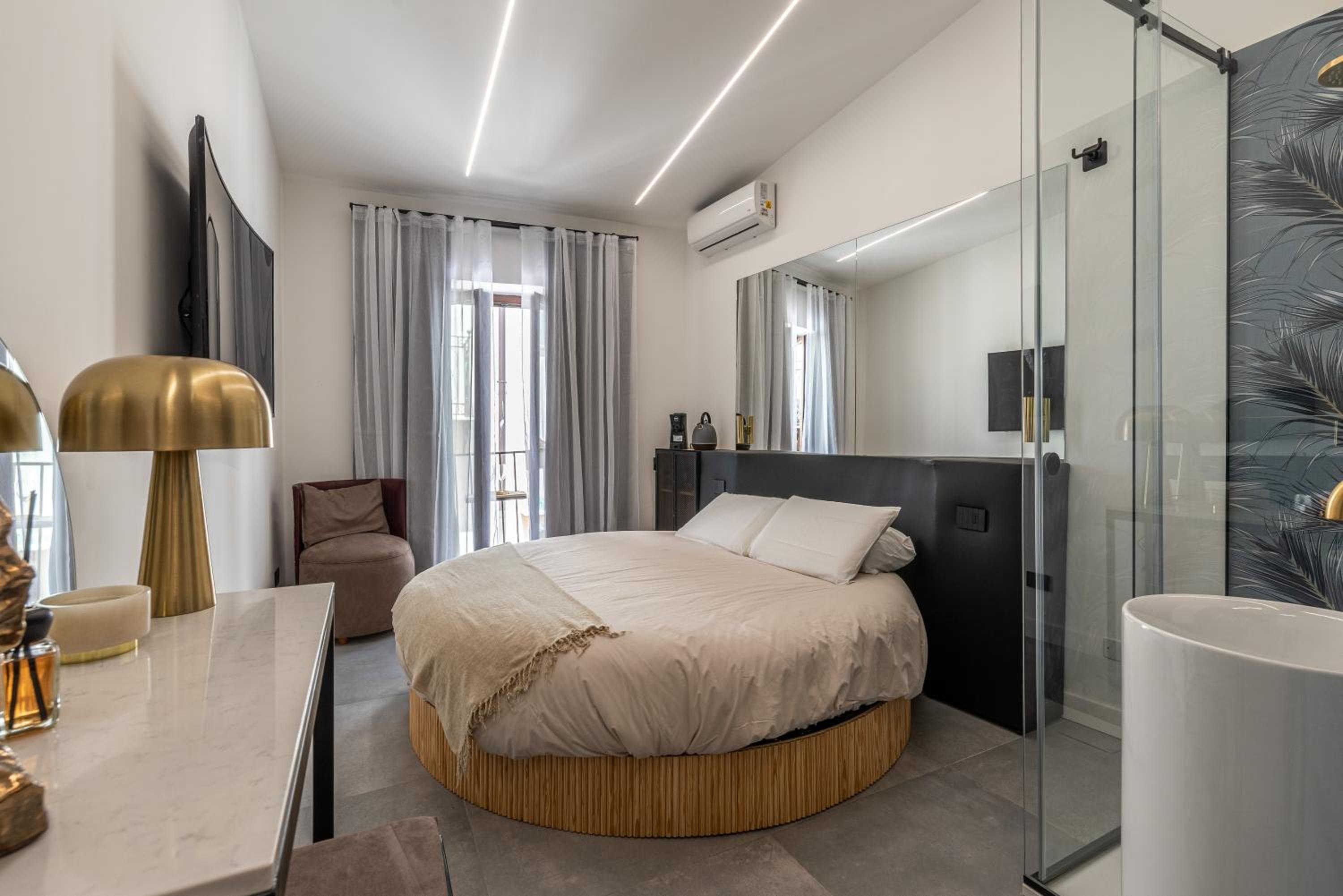 Junior Suite with Balcony