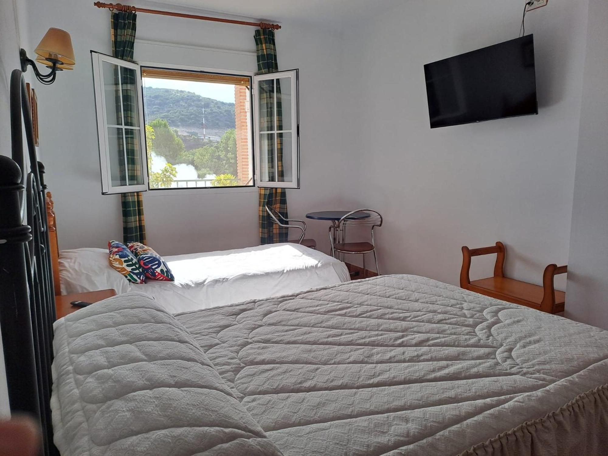 Habitación Doble con Vista a la Montaña