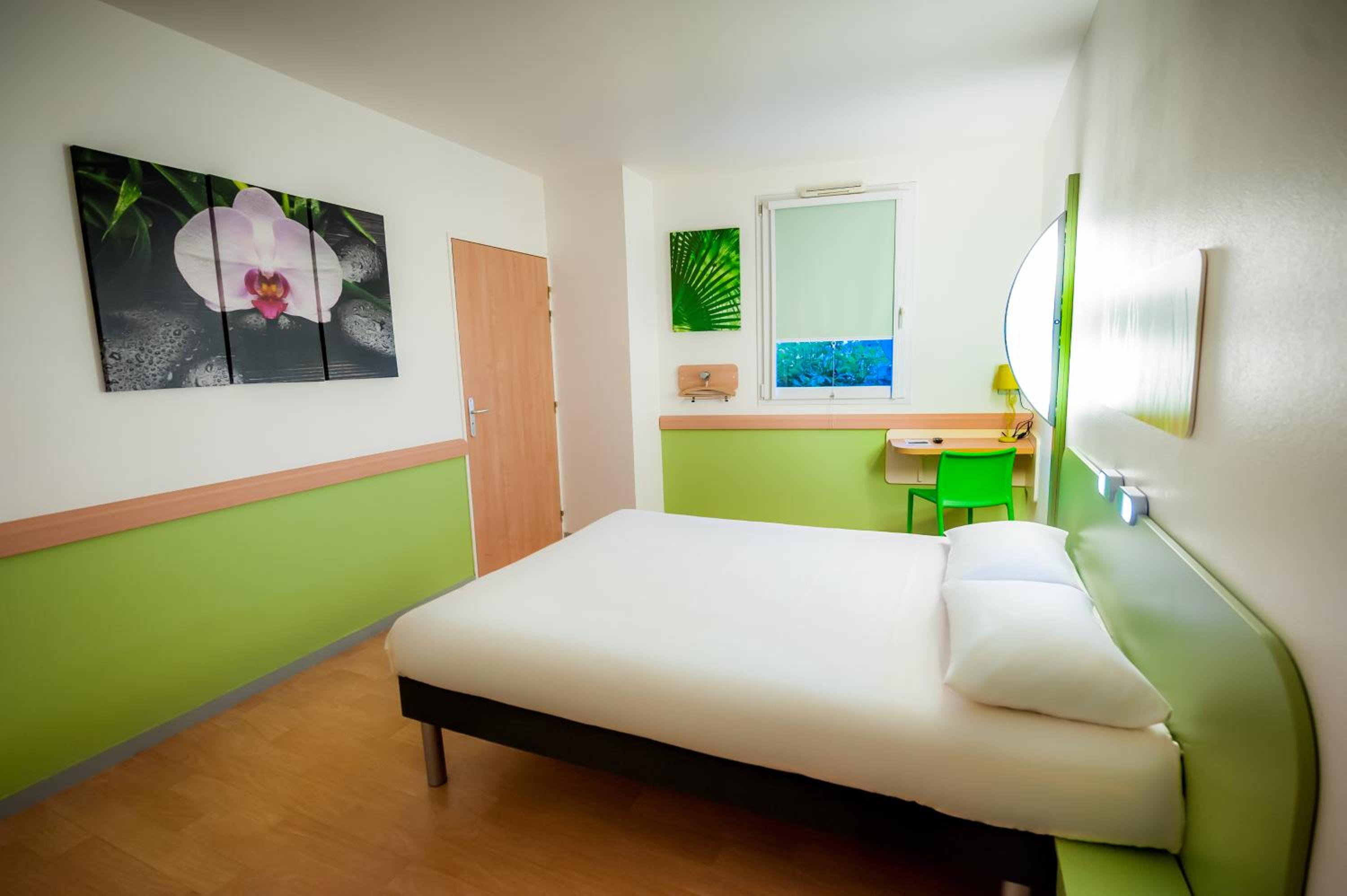 Double Room - Photo 7