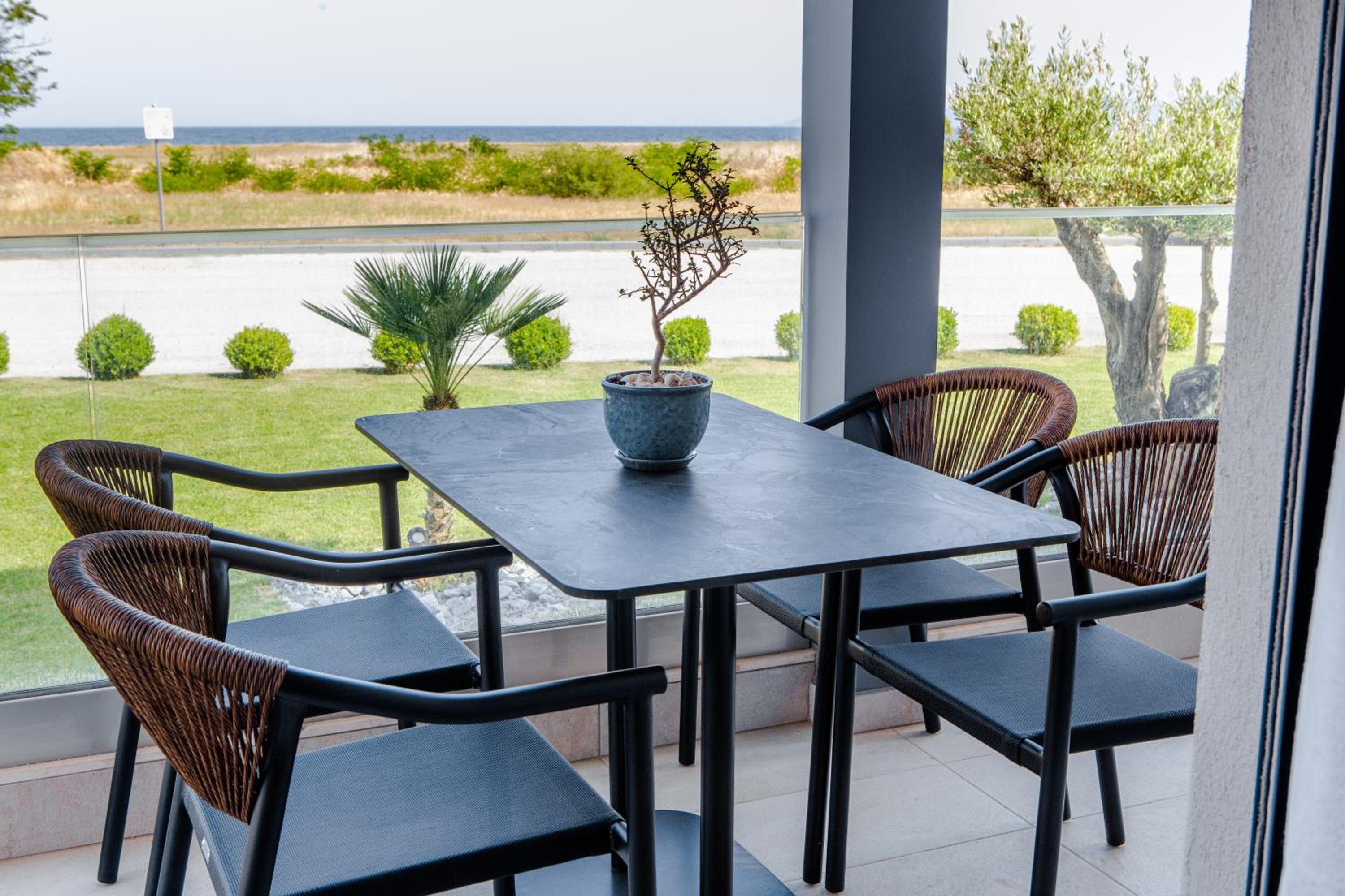 Junior Suite with Sea View photo 3