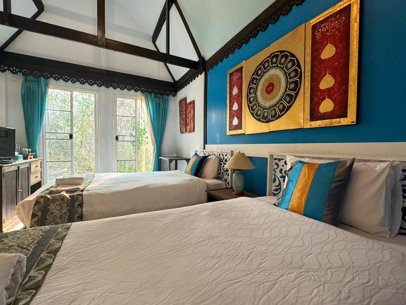 Standard Twin Room - Photo 3
