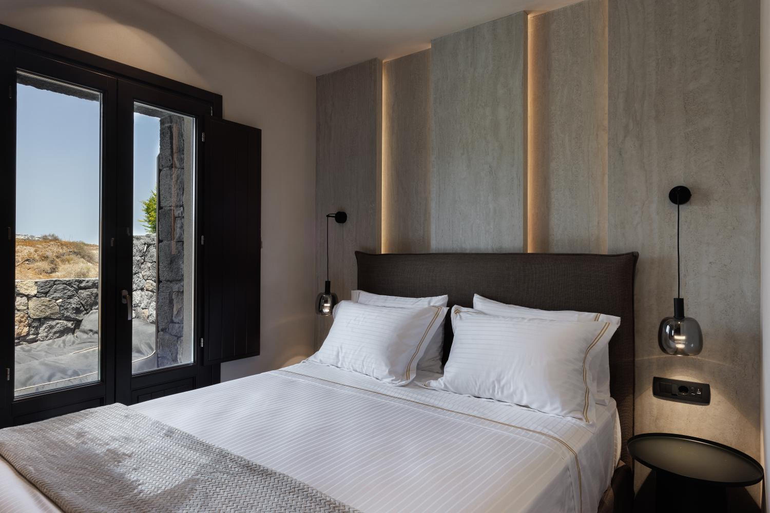 Signature Suite with Private Heated Pool photo 2