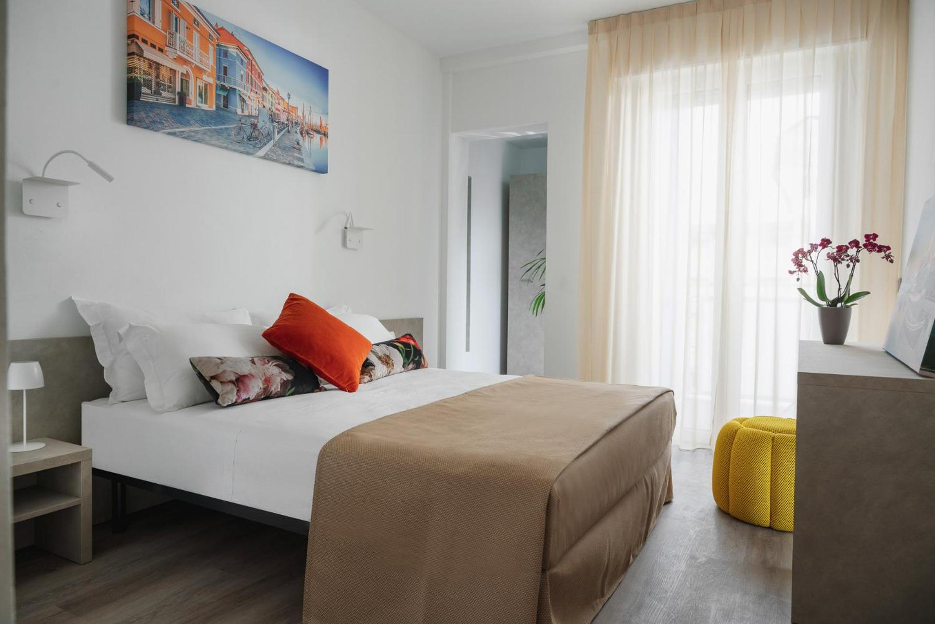 One-Bedroom Standard Apartment