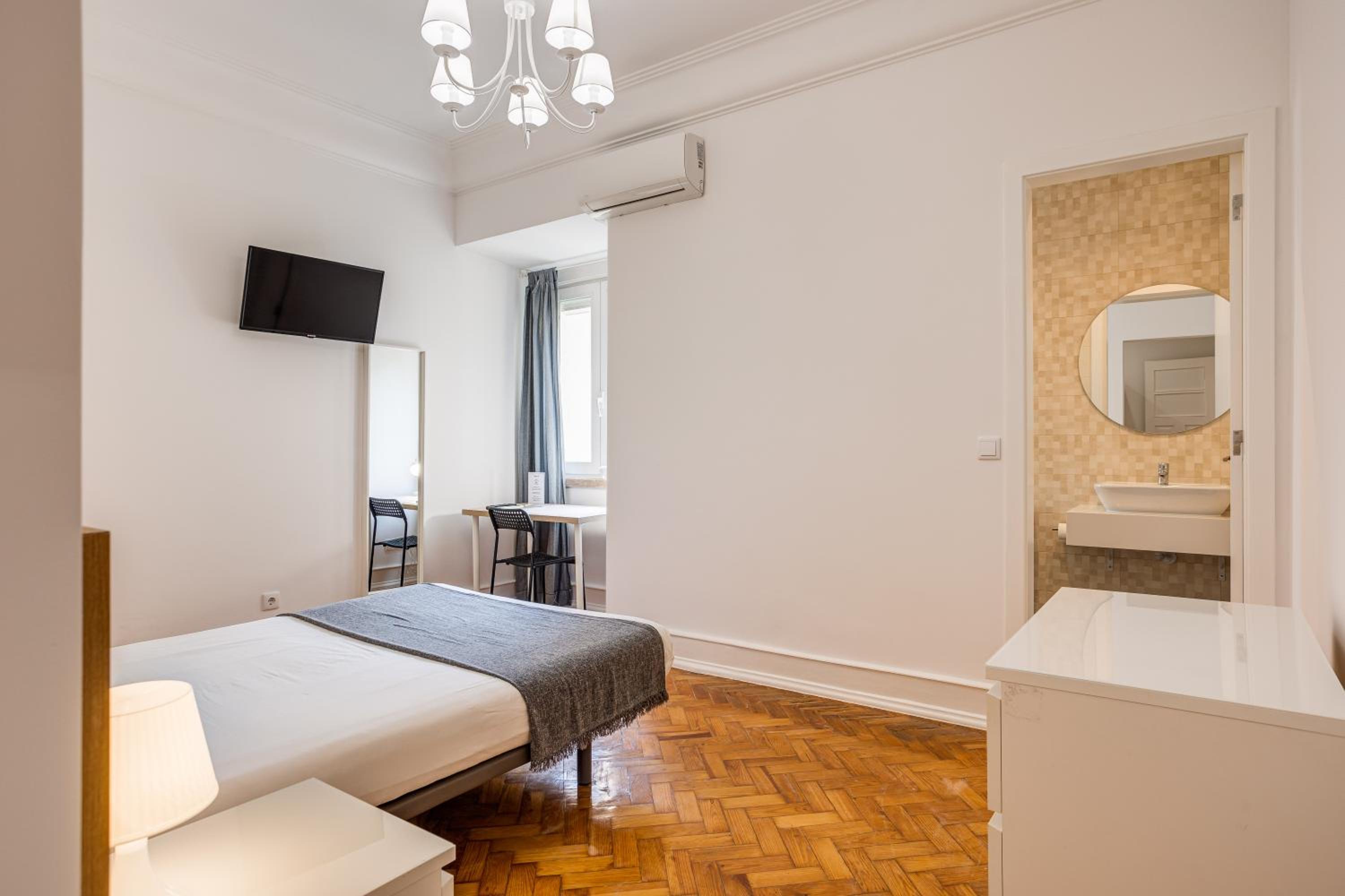 Standard Apartment - Photo 27