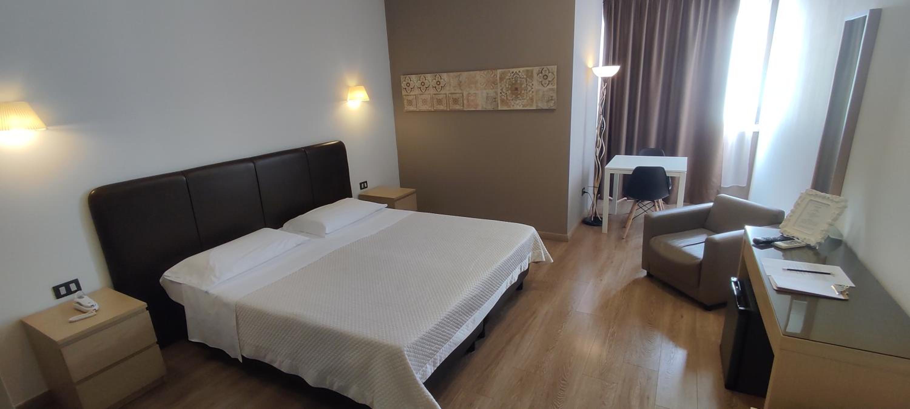 Double Room With Private Bathroom photo 1
