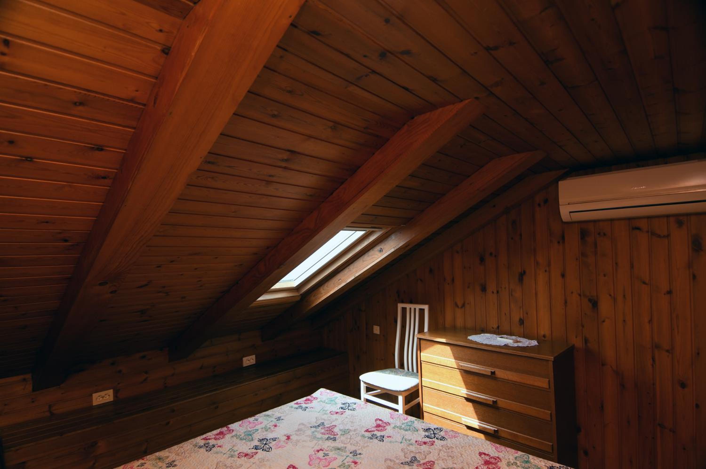 One Bedroom Apartment