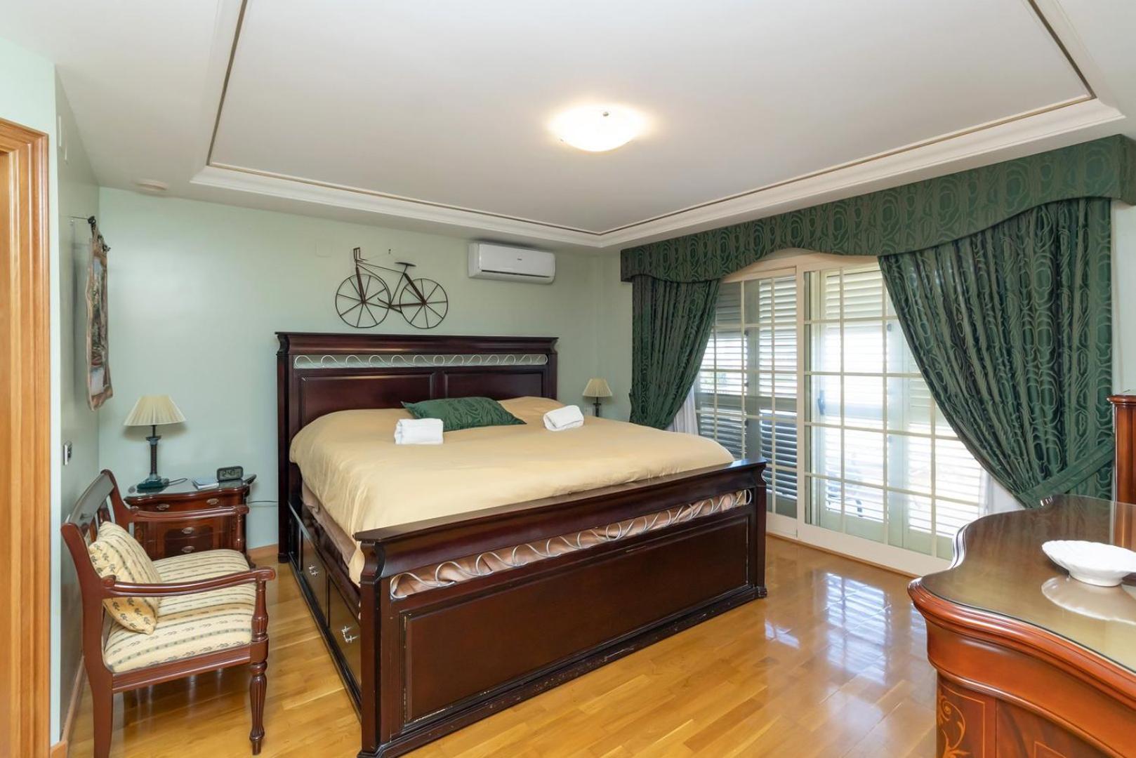 Casa de Seis Habitaciones