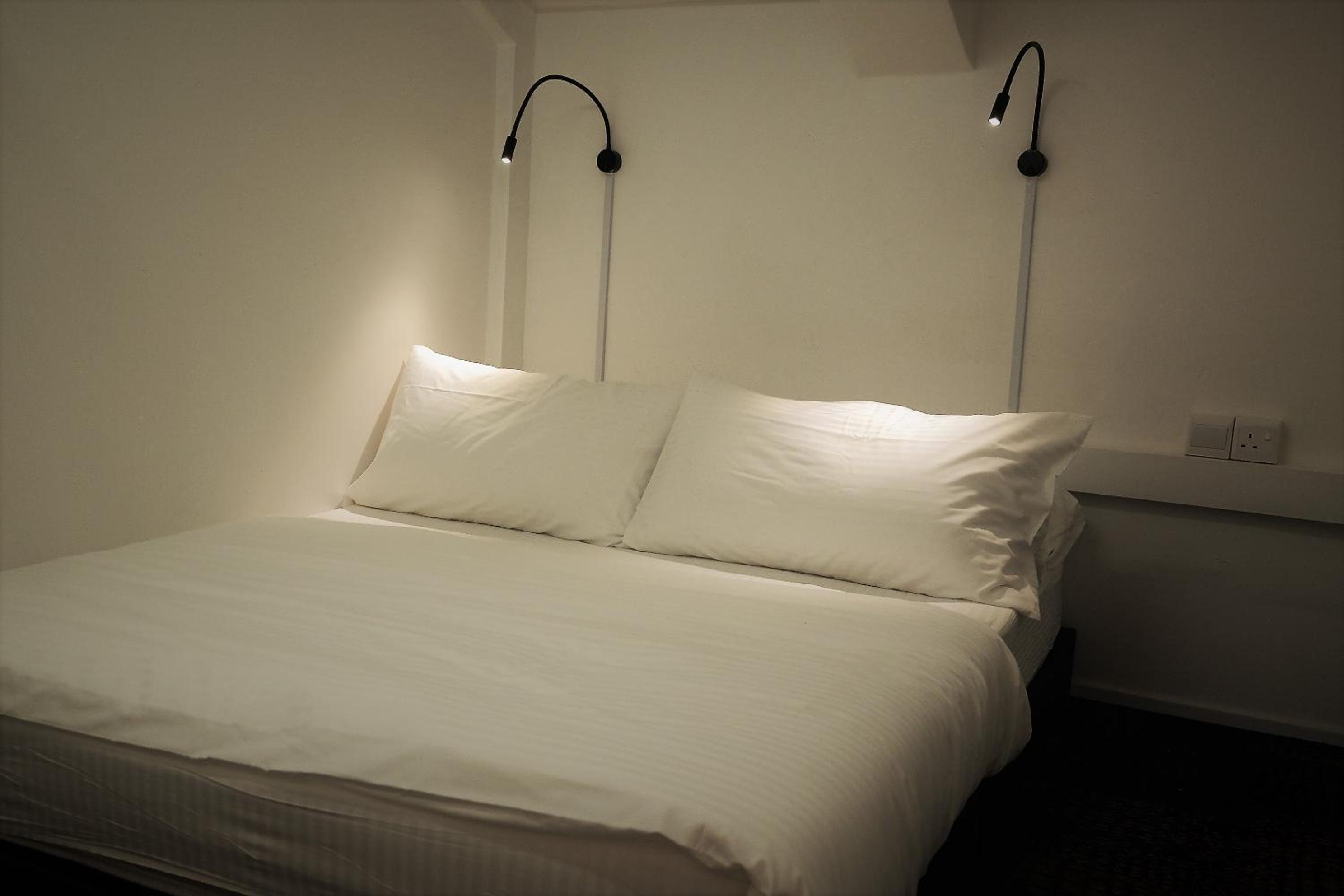Private Room with 1 Queen Bed photo 2