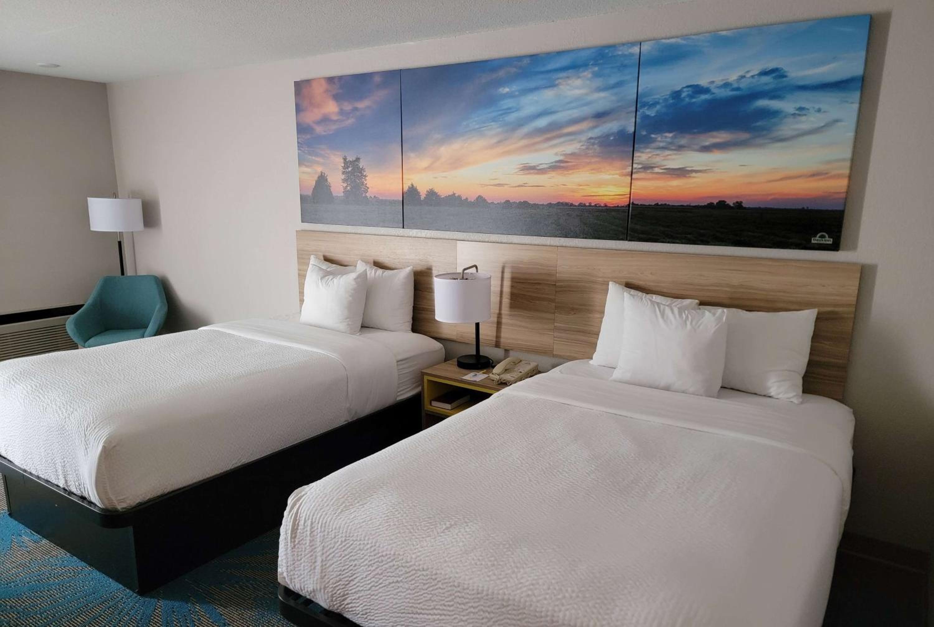Double Room with Two Double Beds - Non-Smoking photo 1