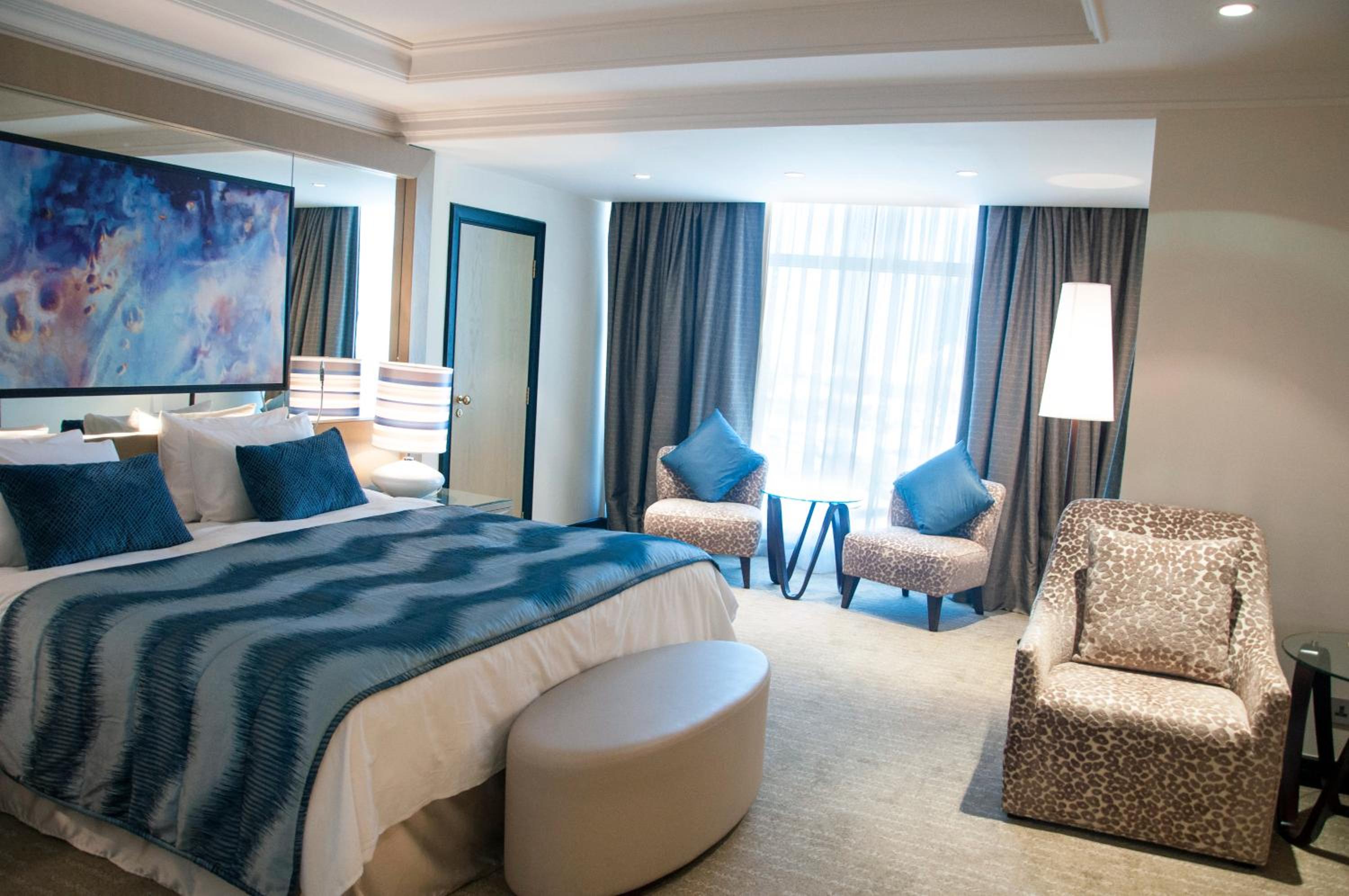 Grand Superior King Room