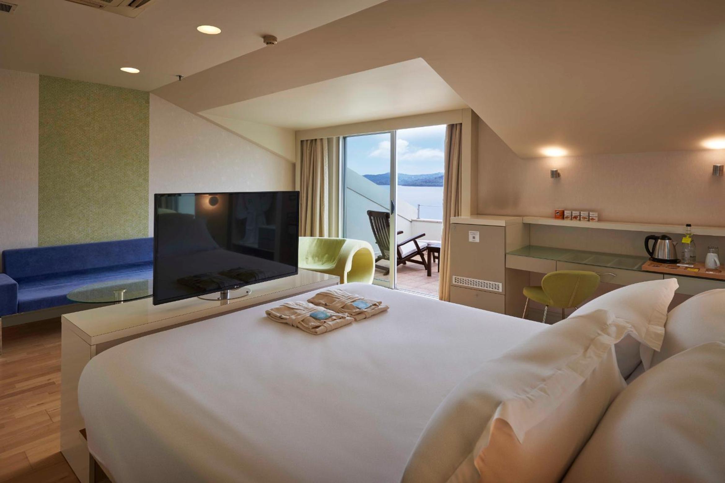 Junior Suite - Photo 6