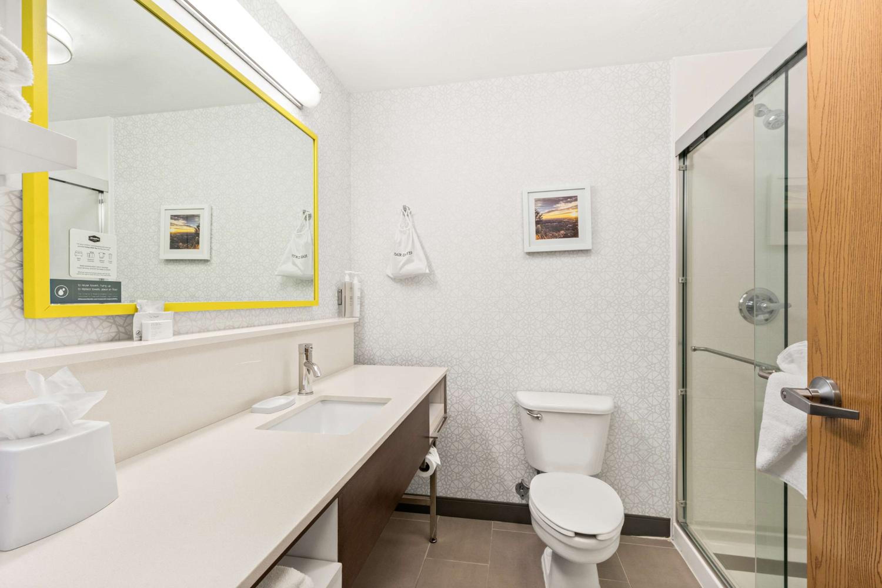 King Suite - Photo 7