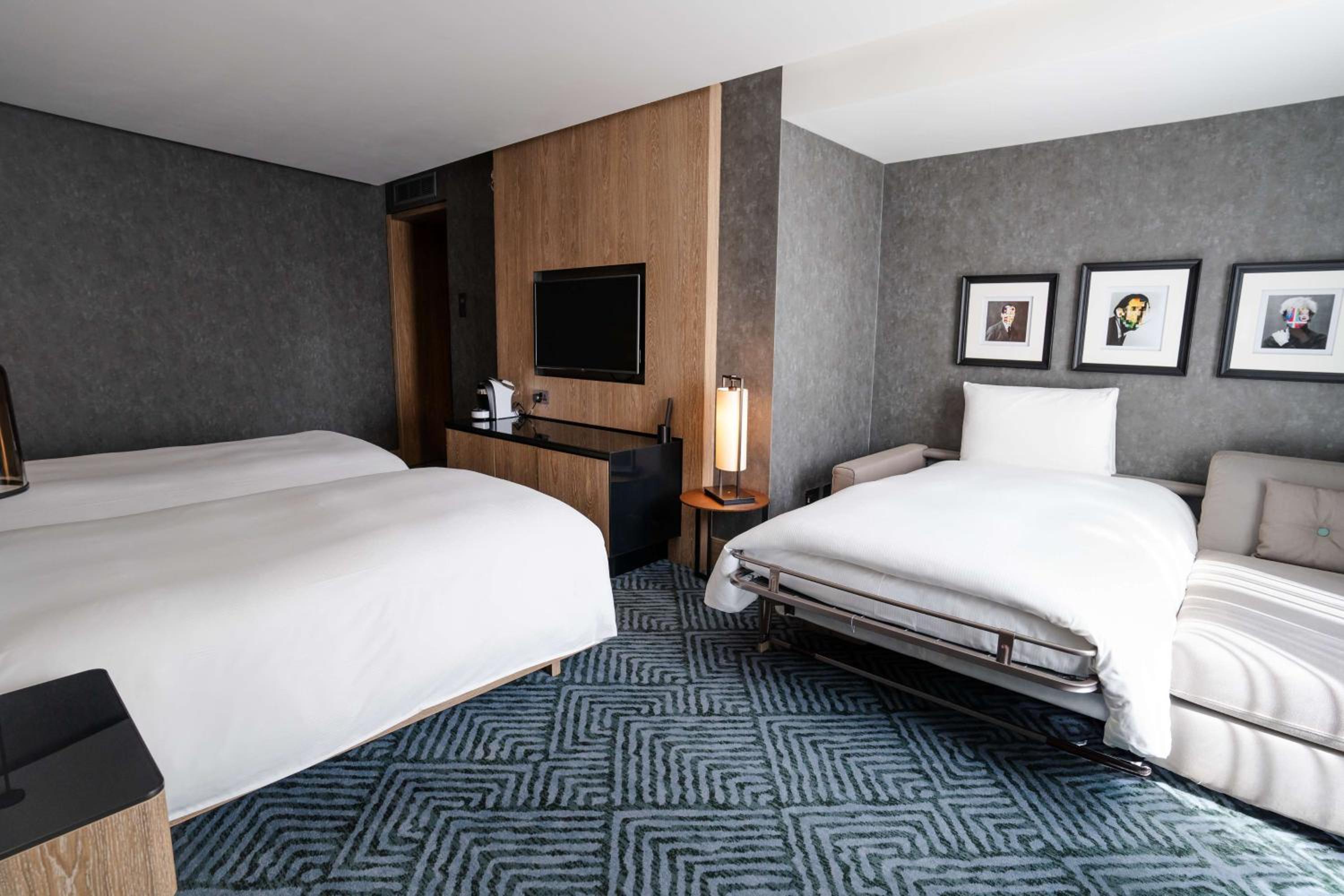 Family Twin Room