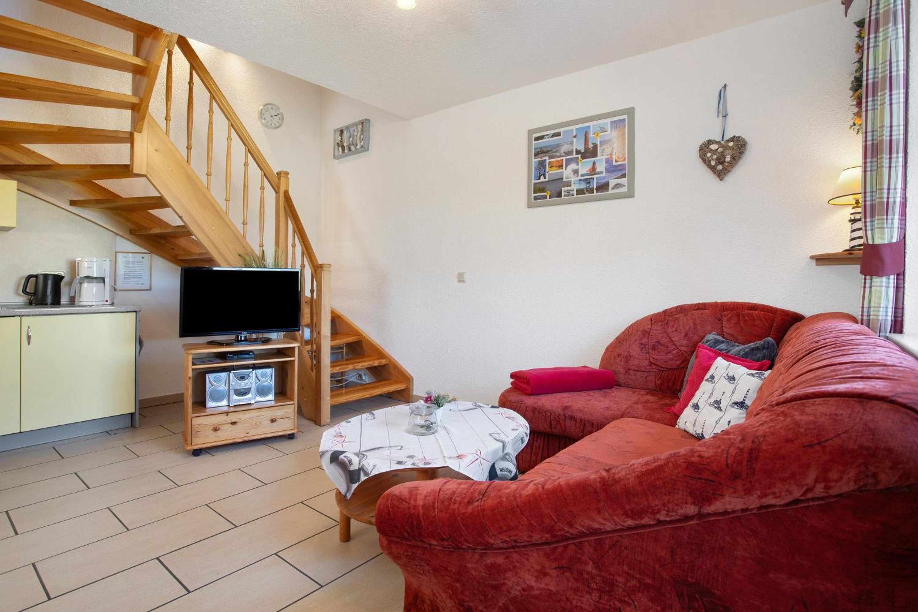 Two-Bedroom Deluxe Apartment with Garden View