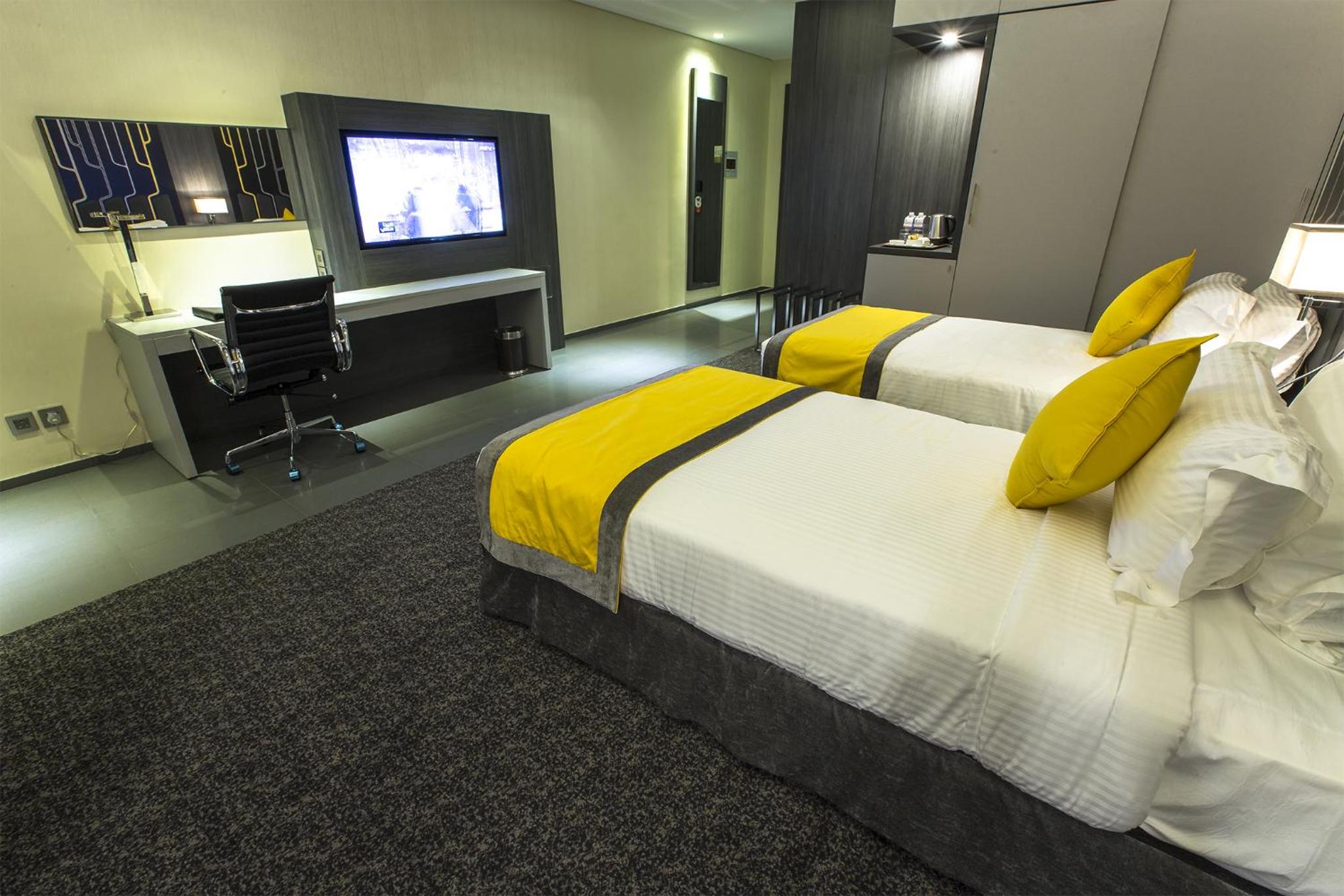 Standard Twin Room