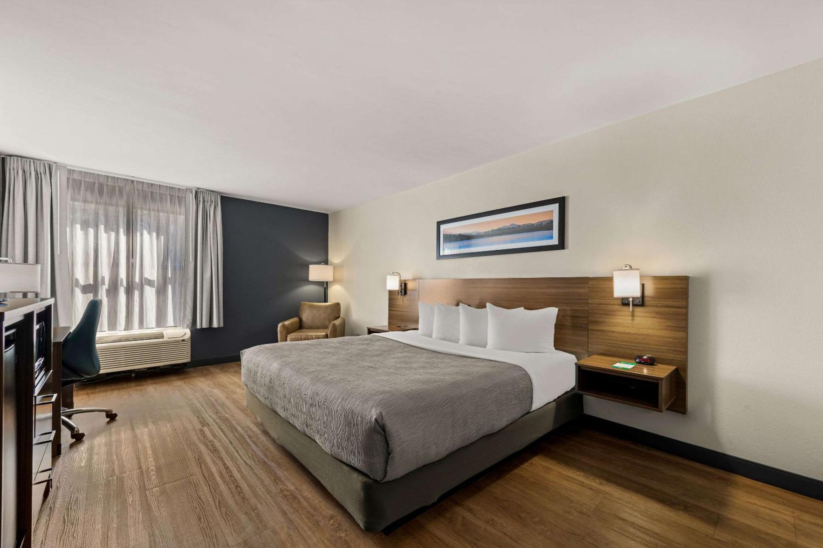 King Room - Photo 1