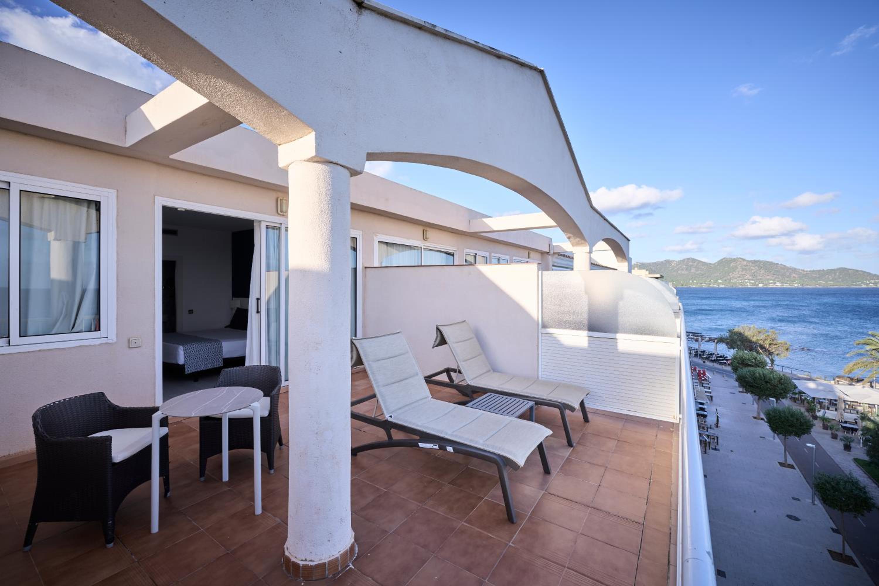 Habitación Doble Luna de Miel con Terraza y Vista Panorámica al Mar Habitación Doble Luna de Miel con Terraza y Vista Panorámica al Mar