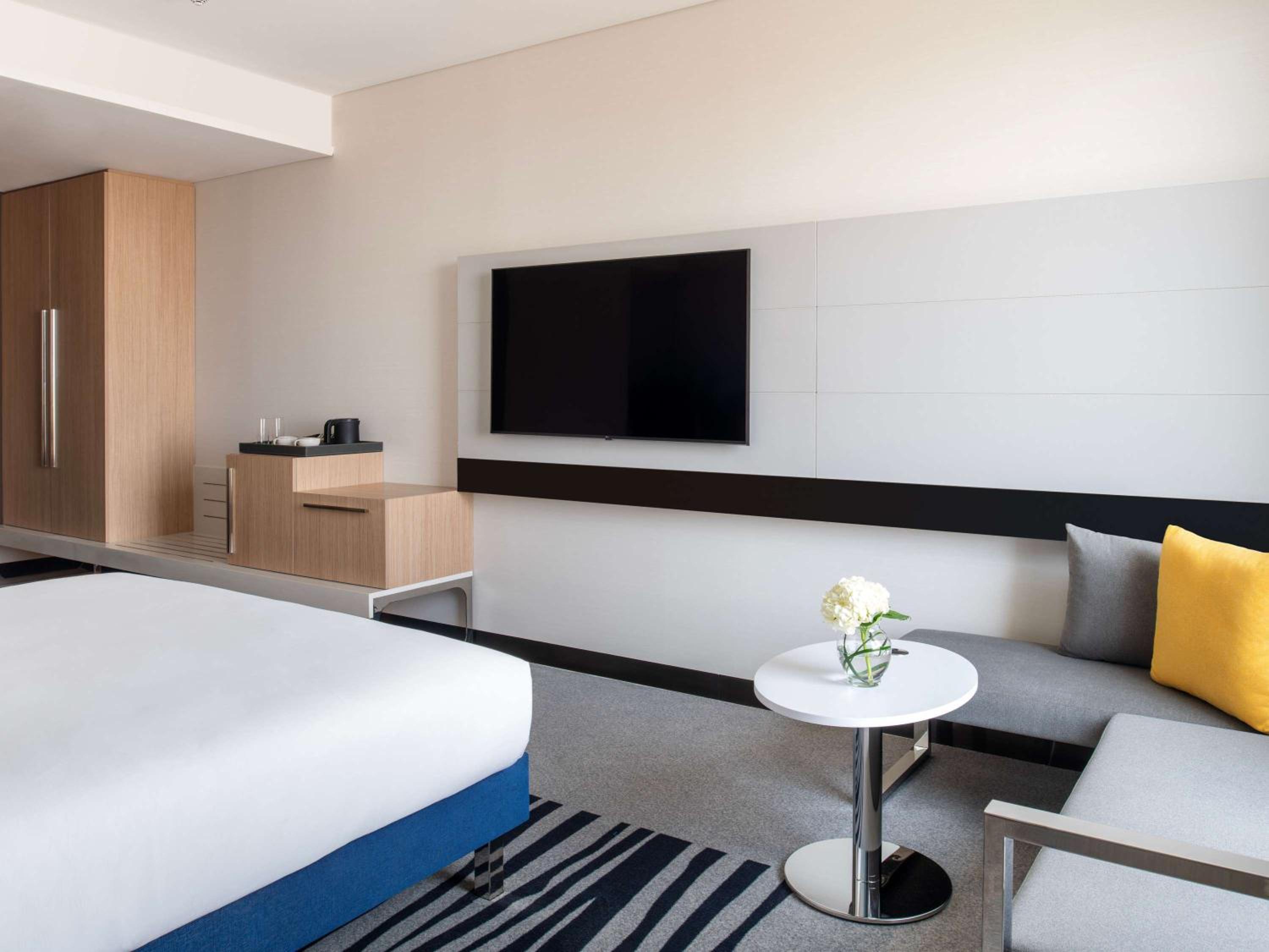 Standard Double Room - Photo 11