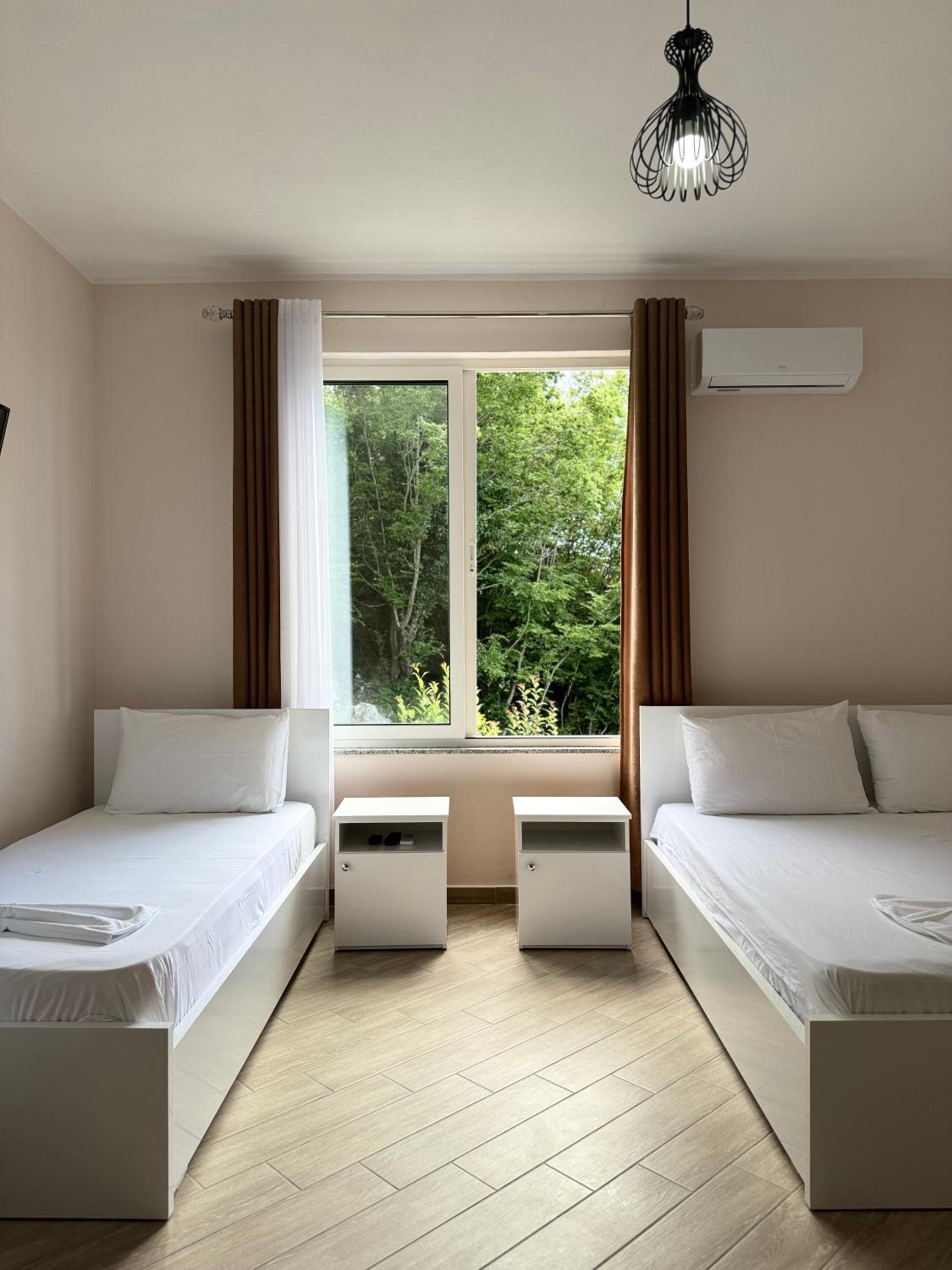 Triple Room with Mountain View