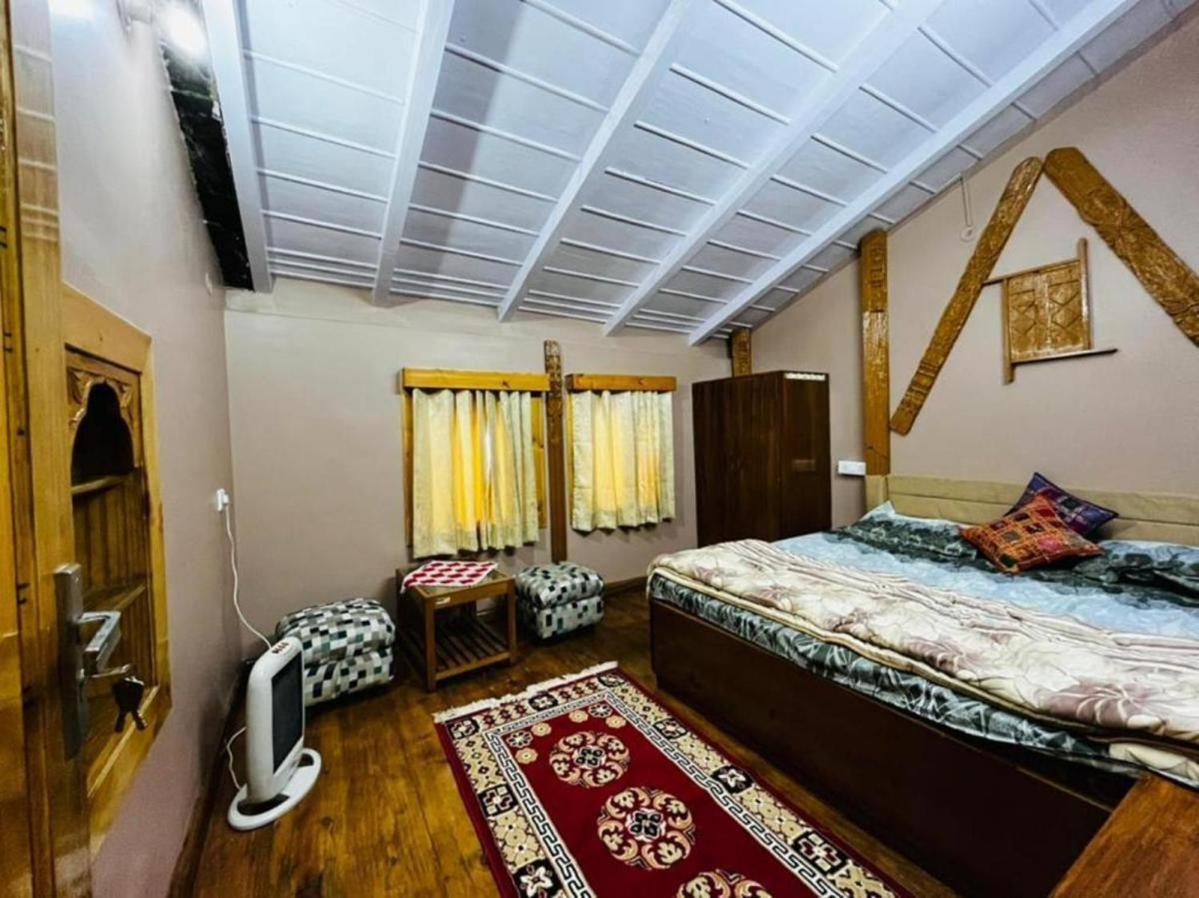 Suite with Mountain View photo 2