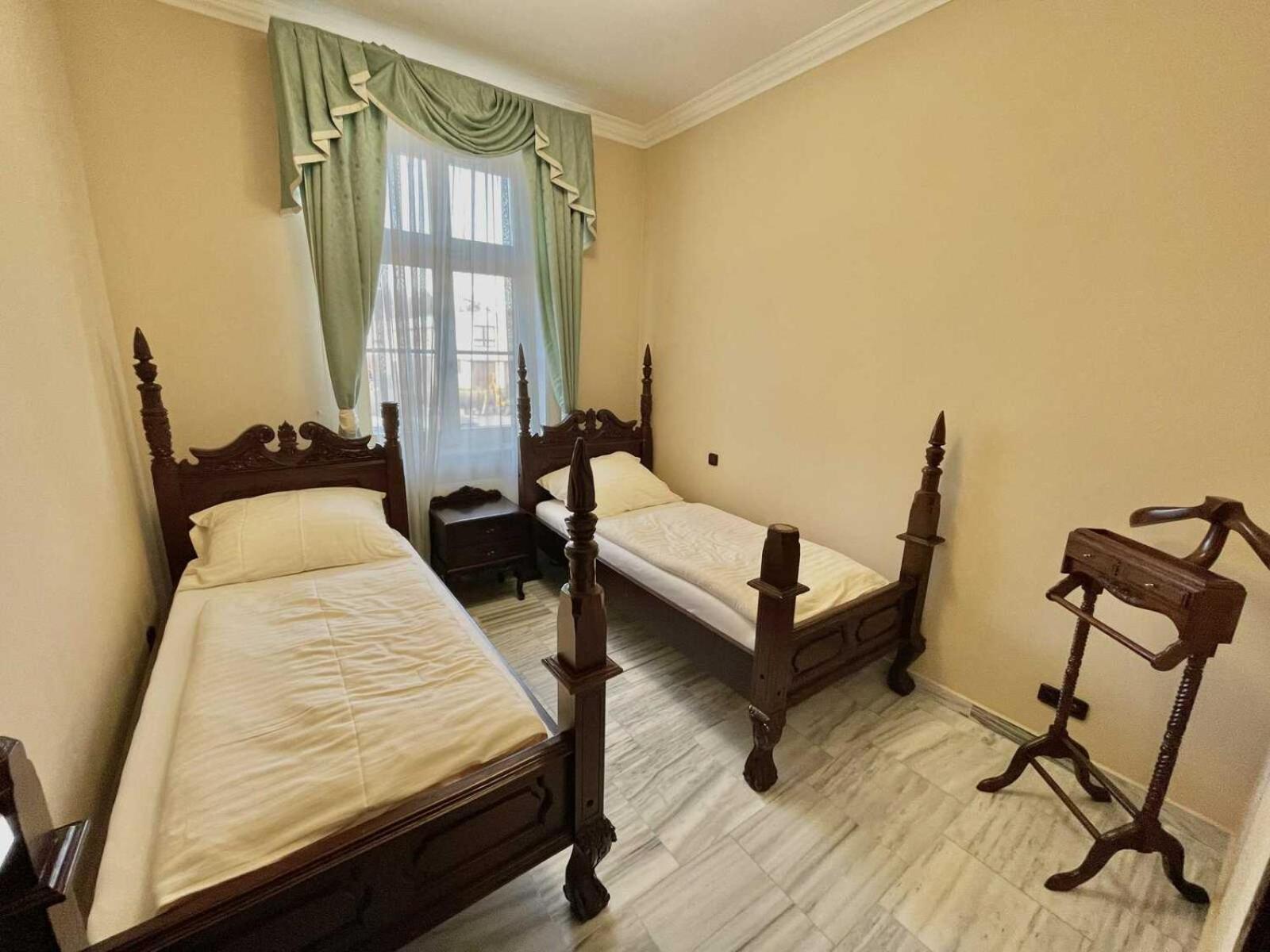 Standard Twin Room photo 1