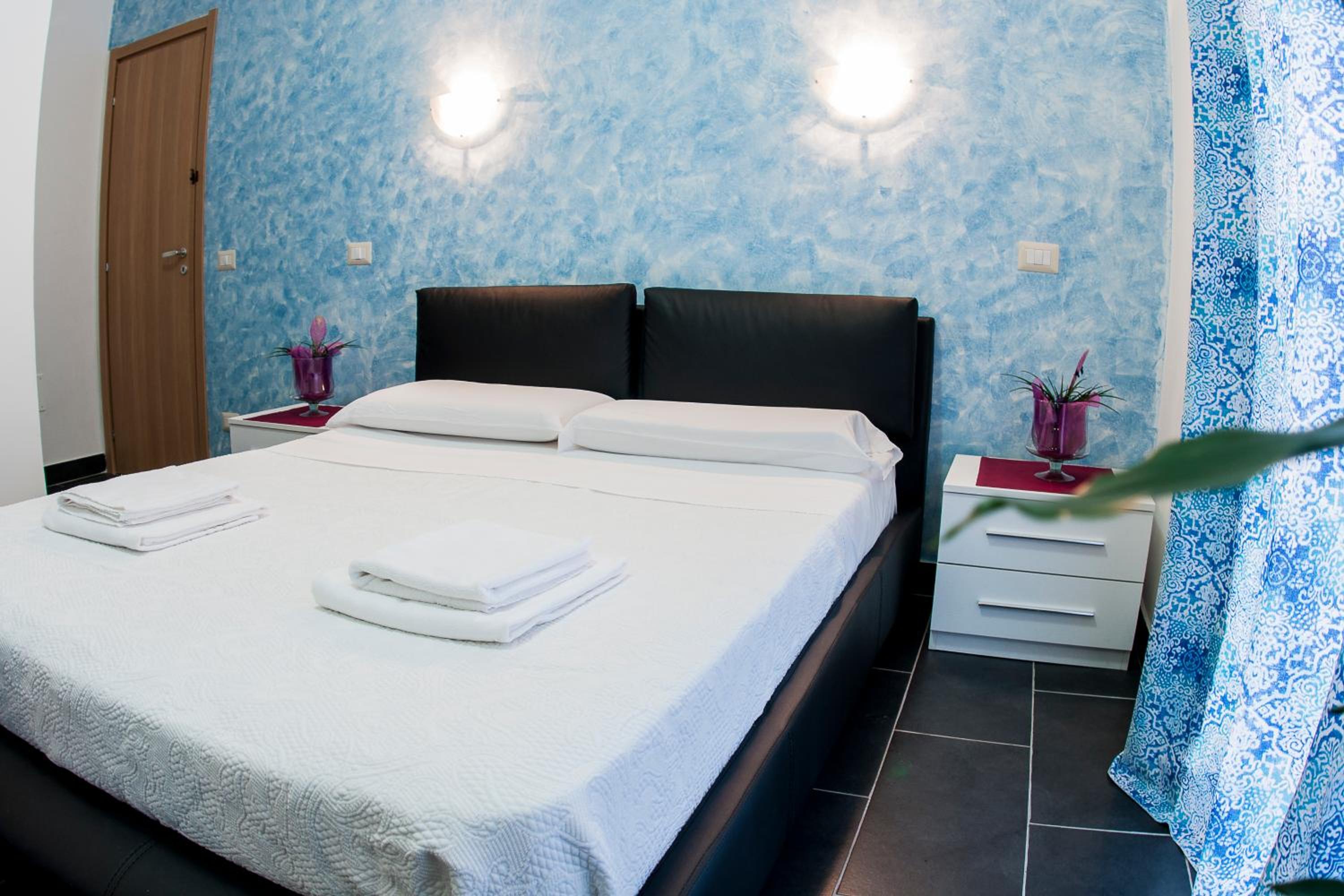 Superior Double Room with Hot Tub photo 3