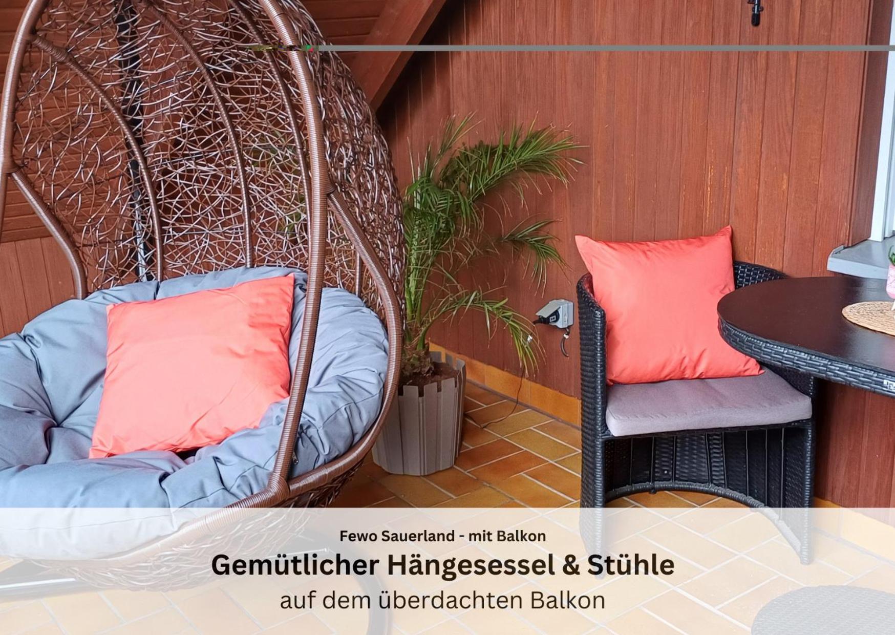 Apartment with Balcony - Photo 17