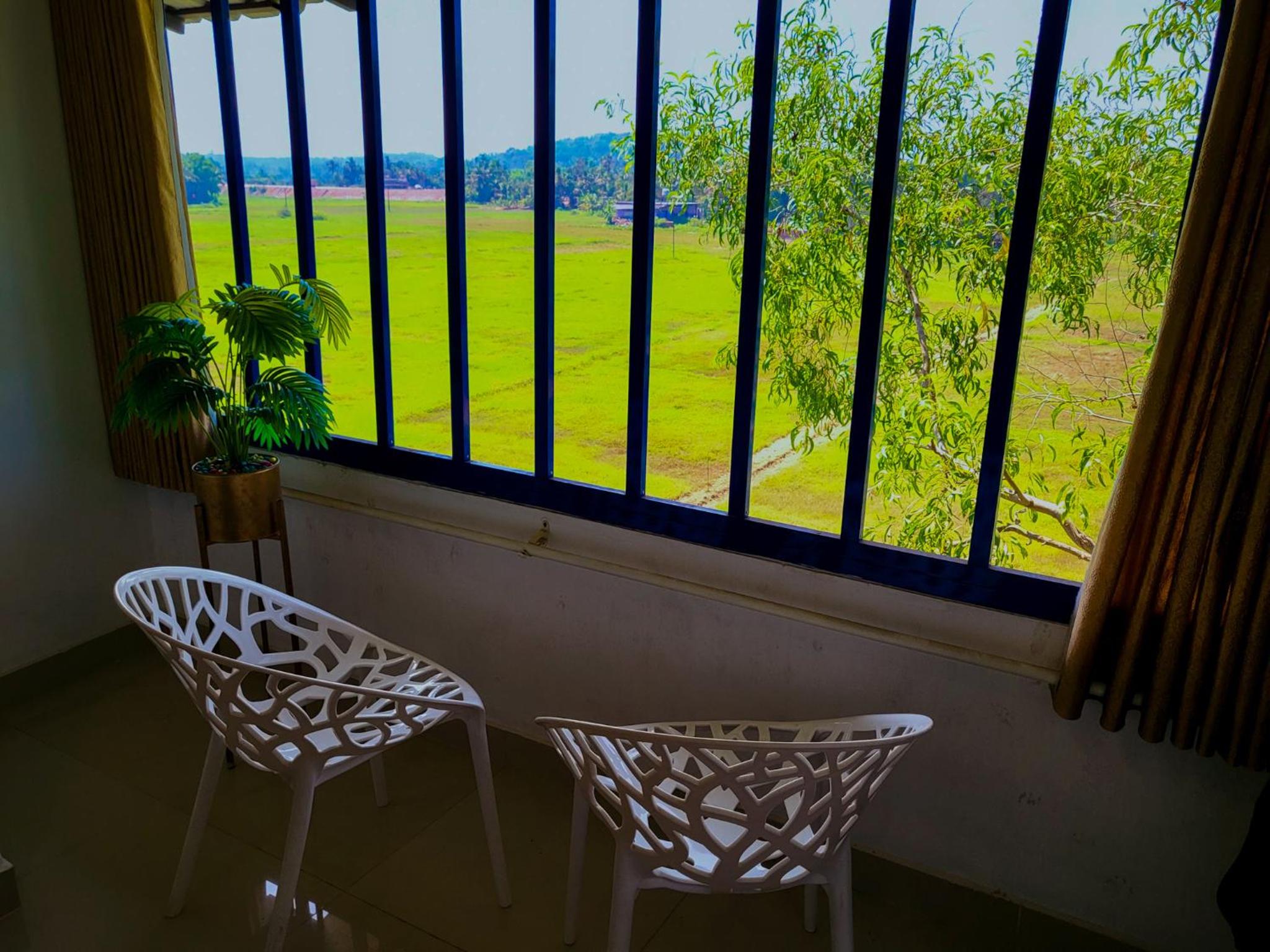 King Suite With Balcony