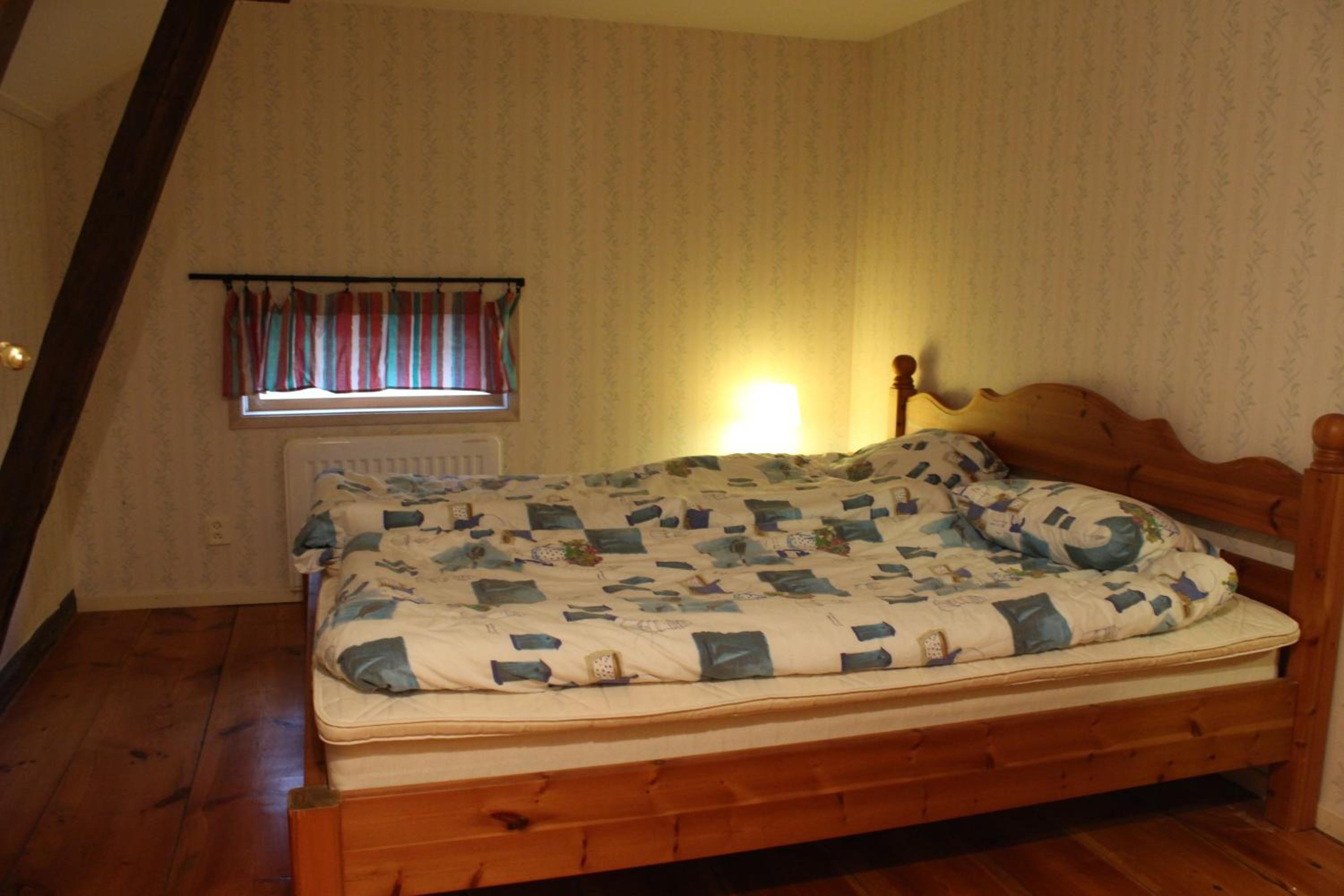 Three-Bedroom House photo 1