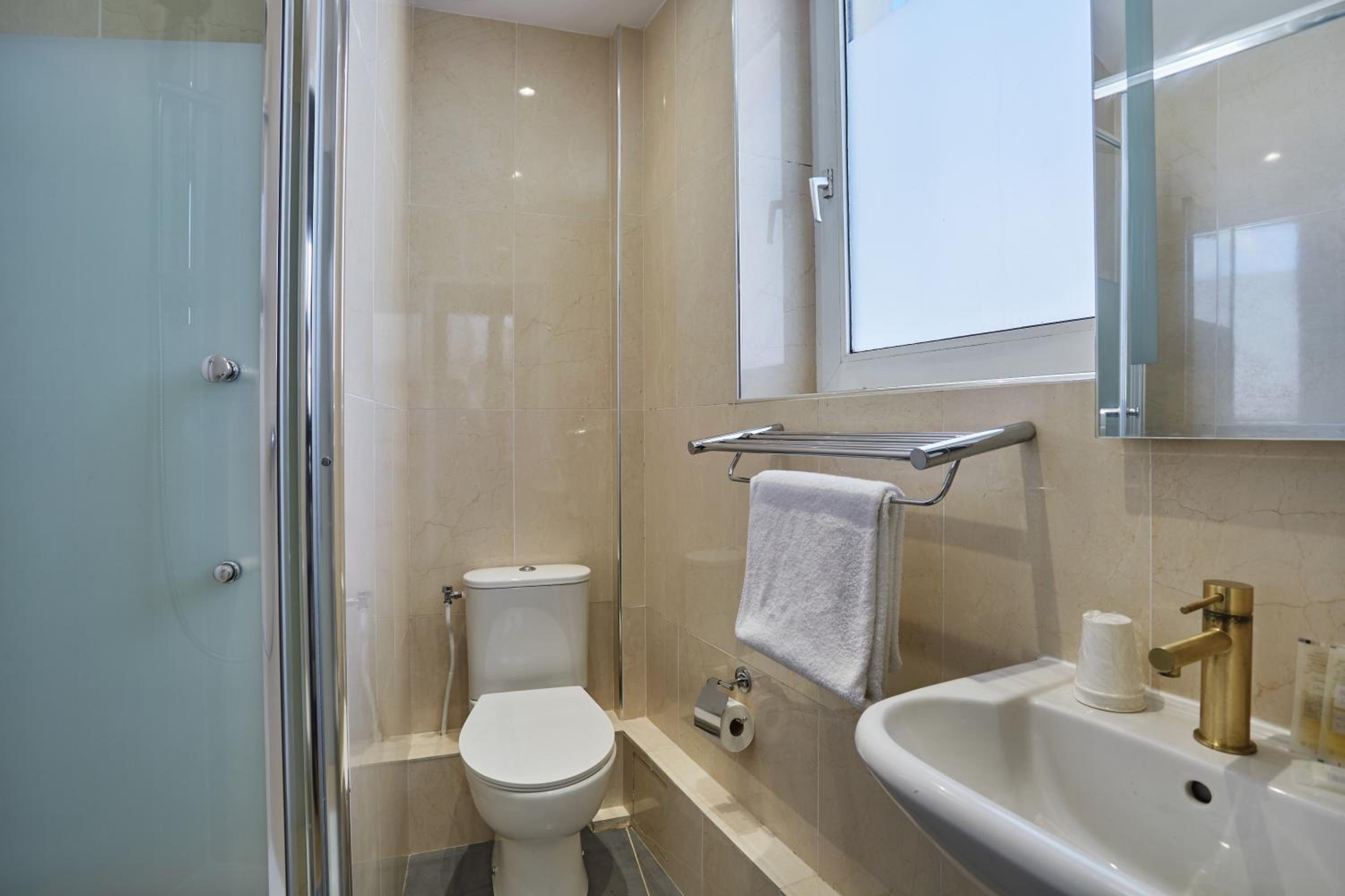 Single Room photo 3