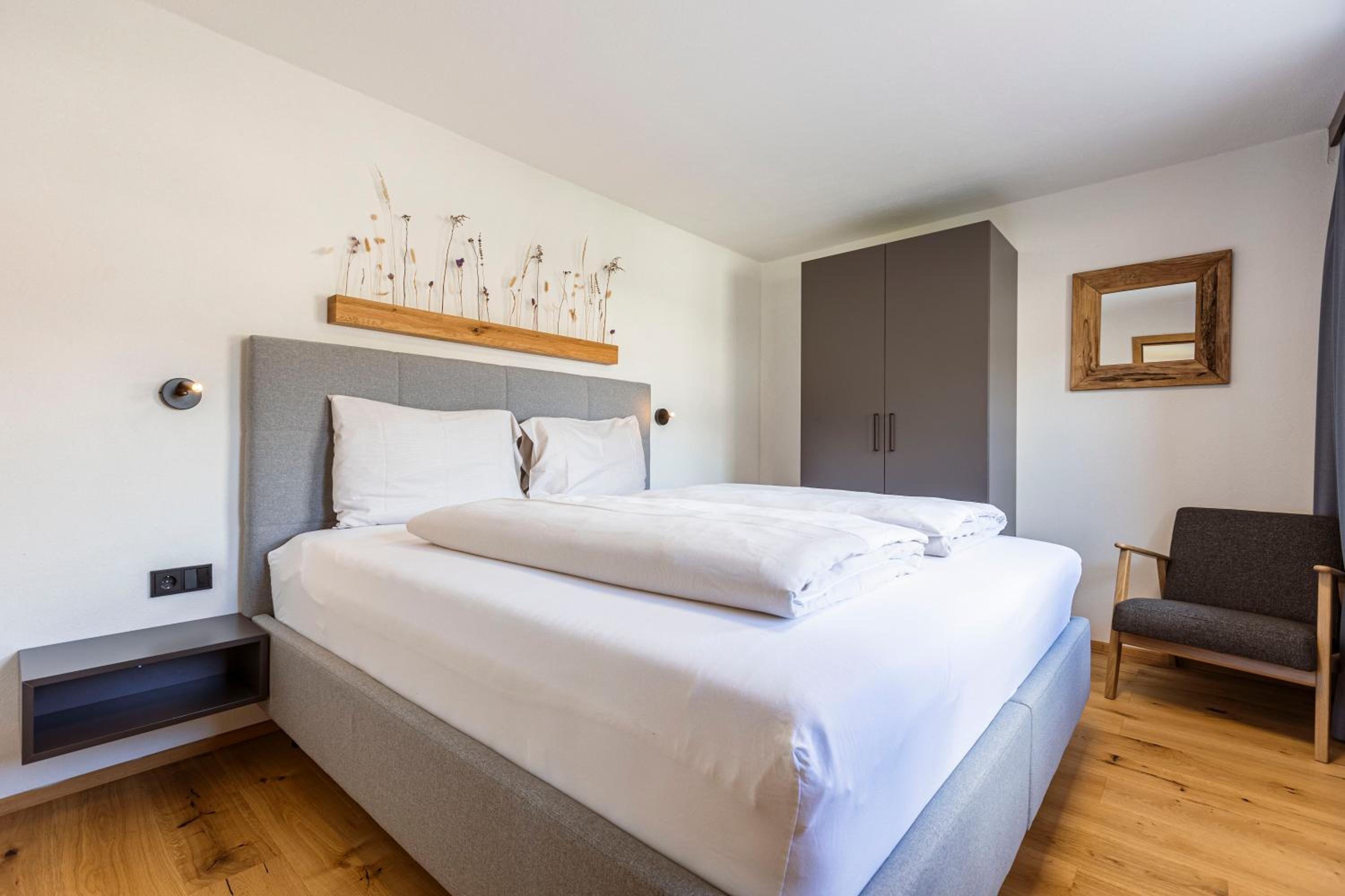 Two-Bedroom Apartment for 4 person