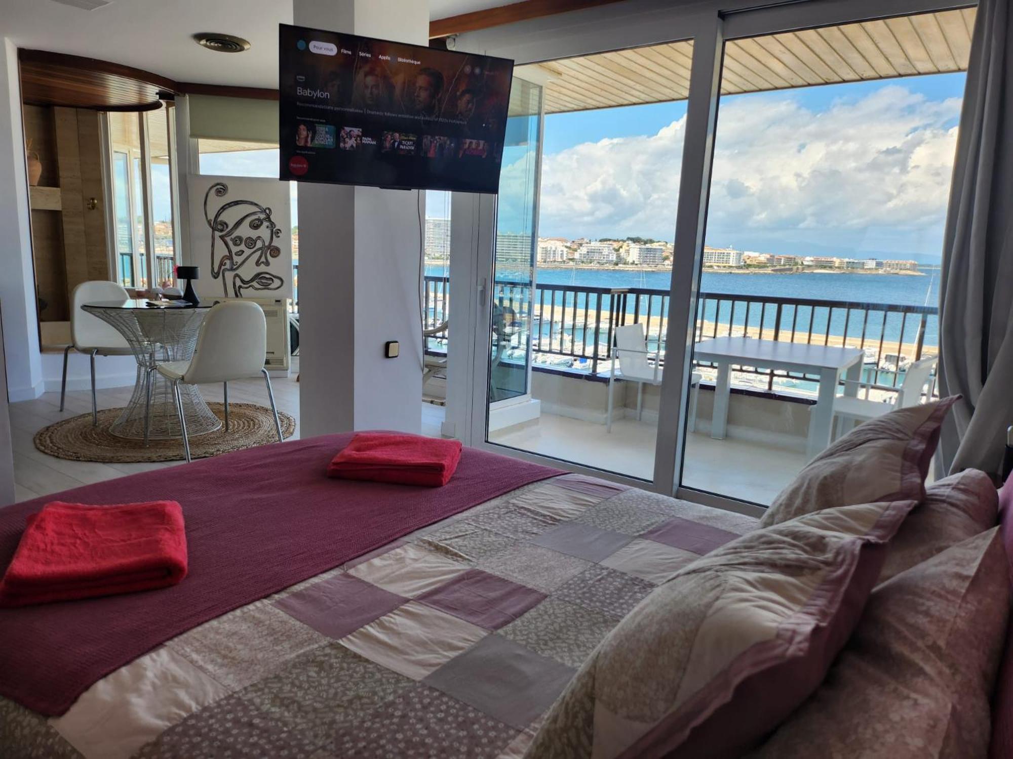 Habitación Doble Deluxe con Balcón y Vista al Mar