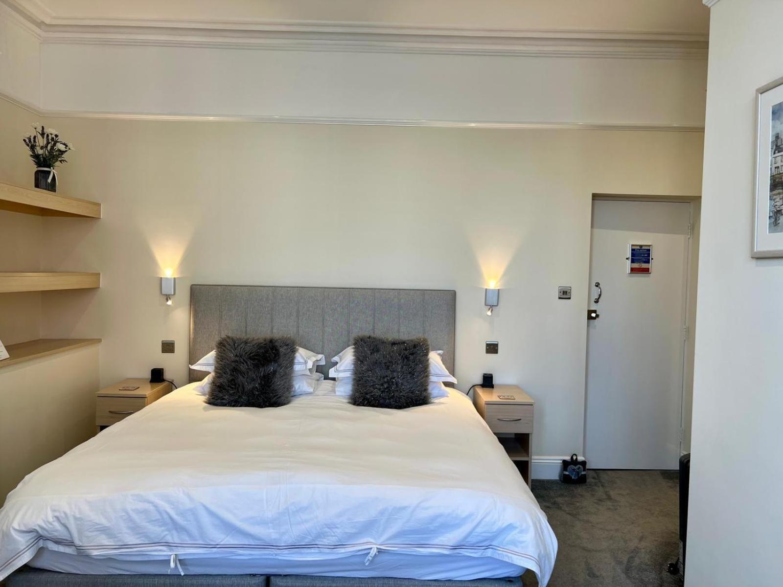 Superior King Room photo 1