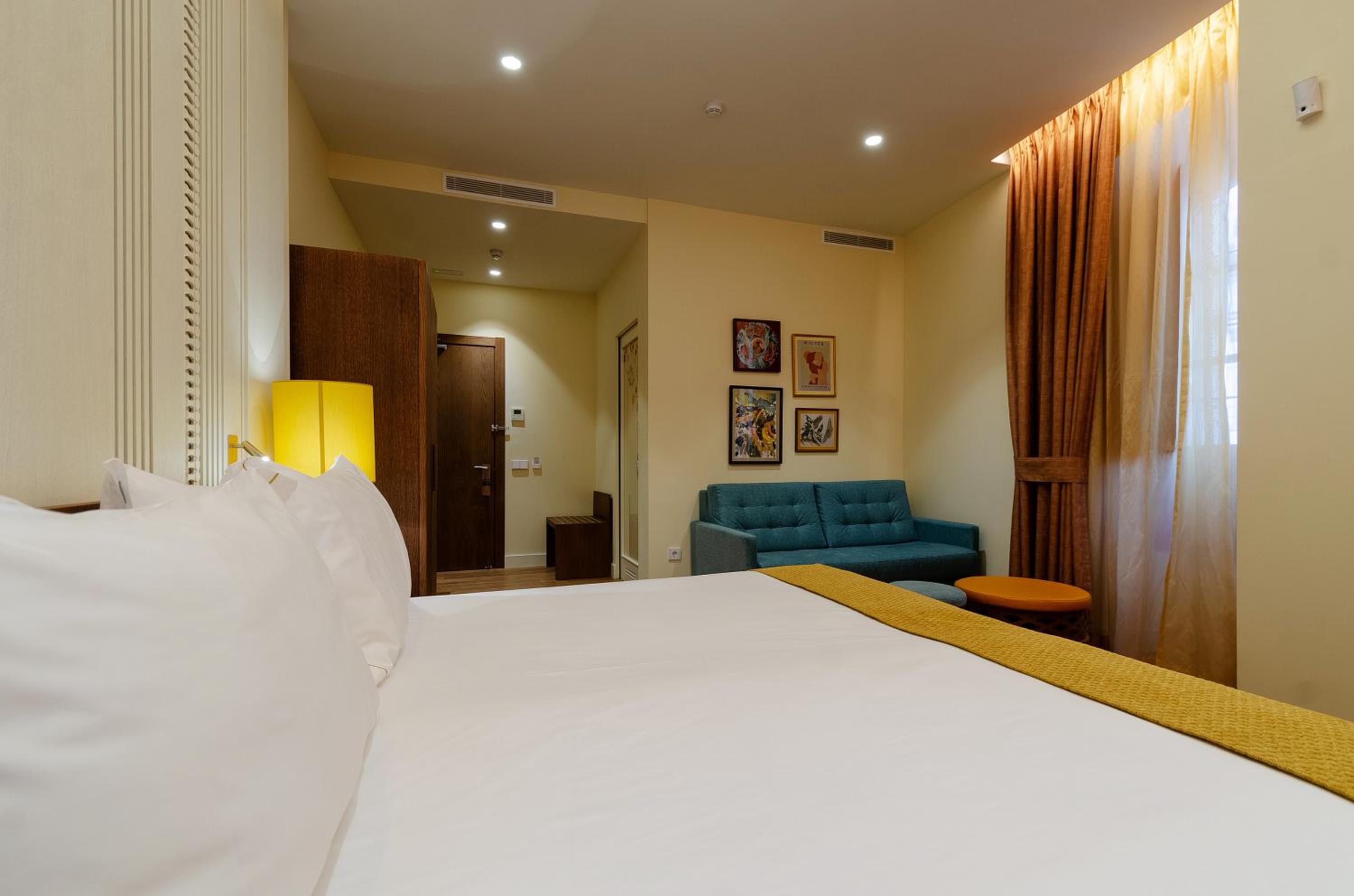 Deluxe Triple Room - Photo 3