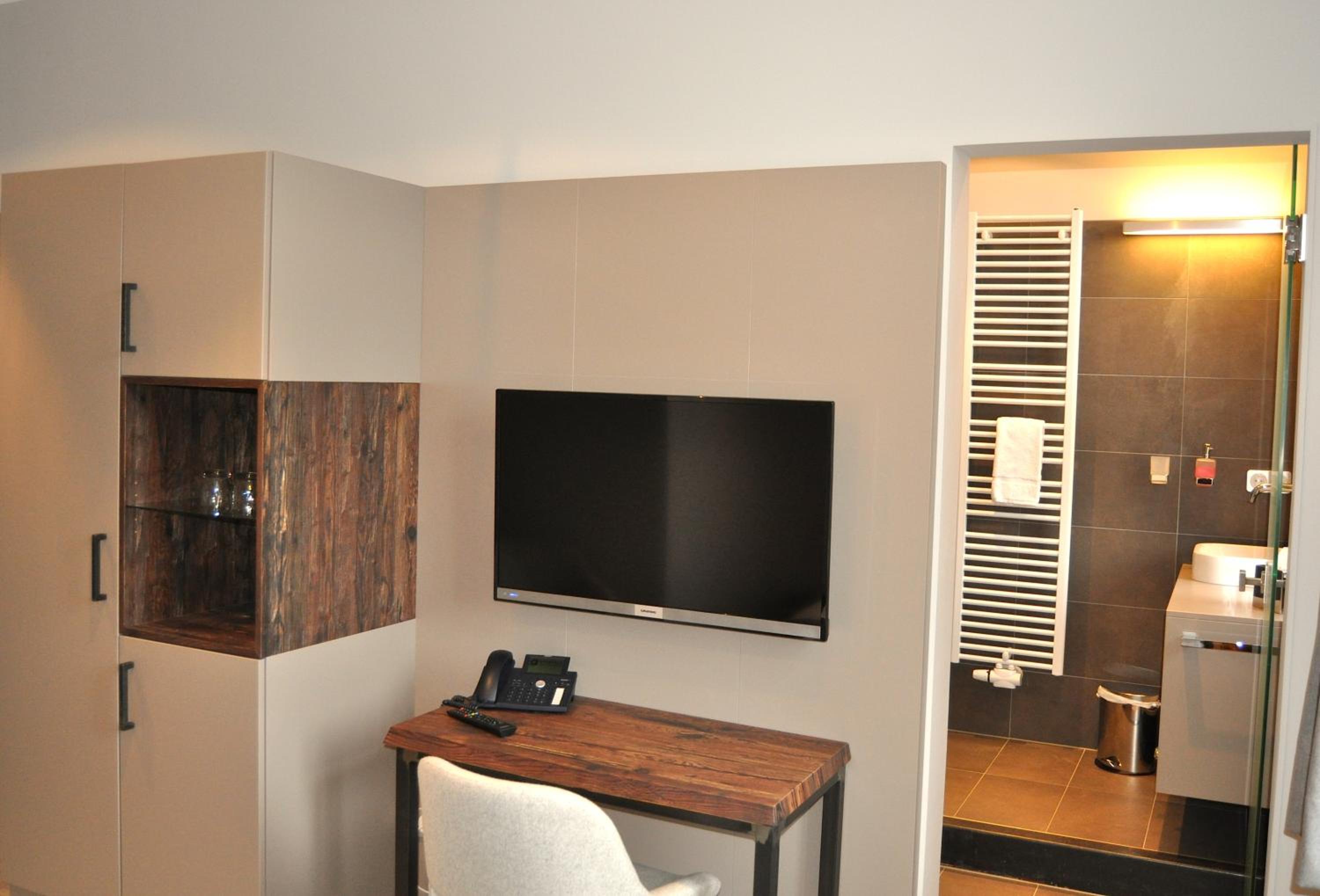 Double Room - Photo 1