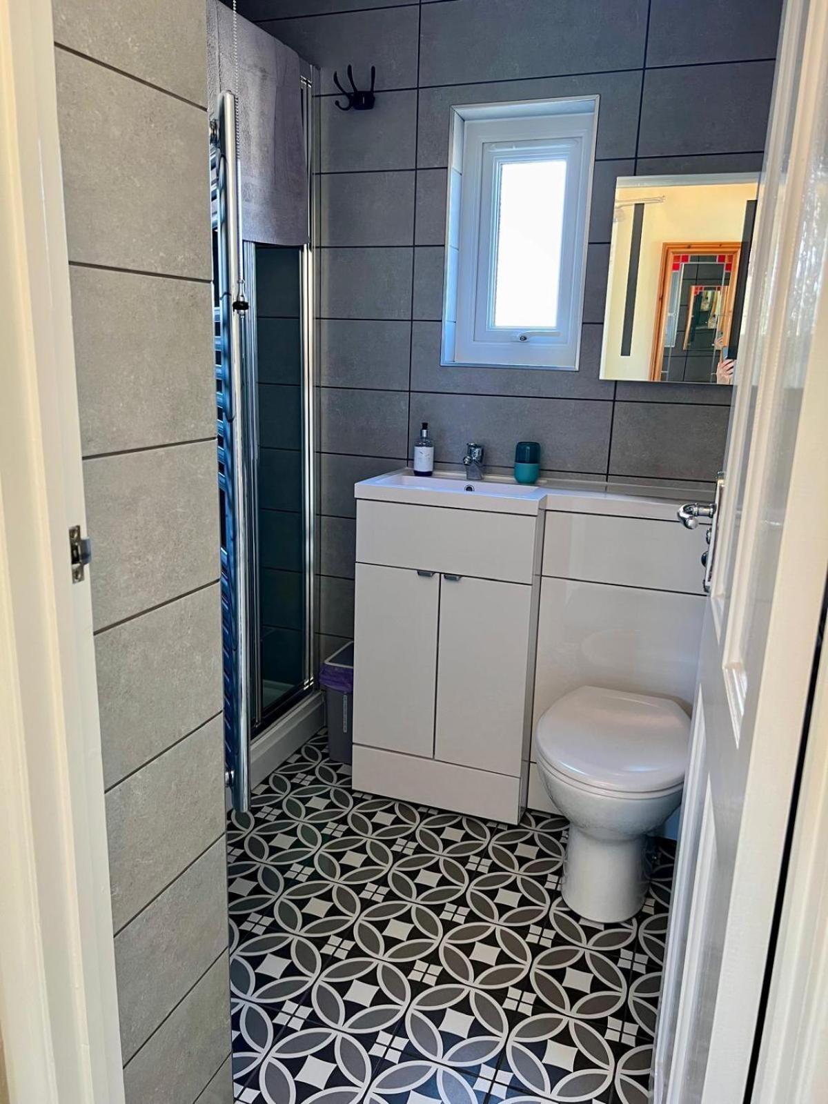 Single Room photo 3