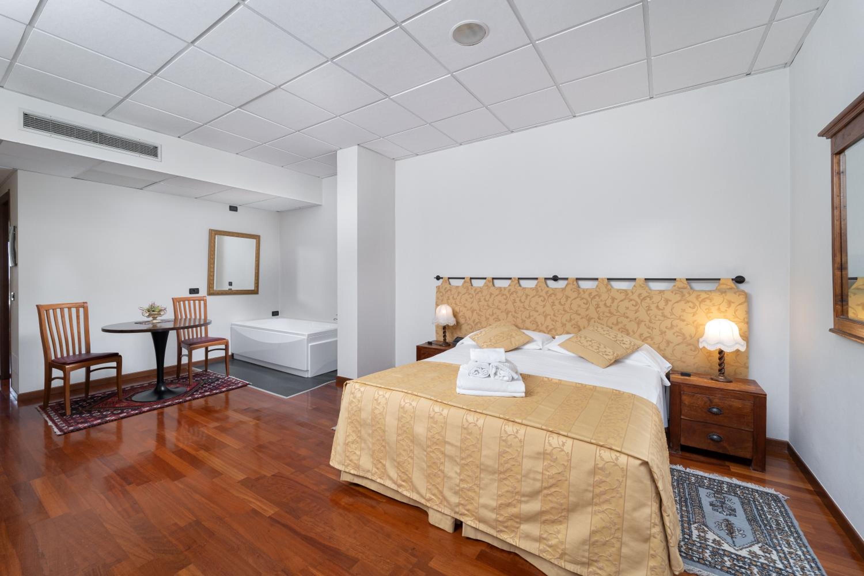 Junior Suite photo 1